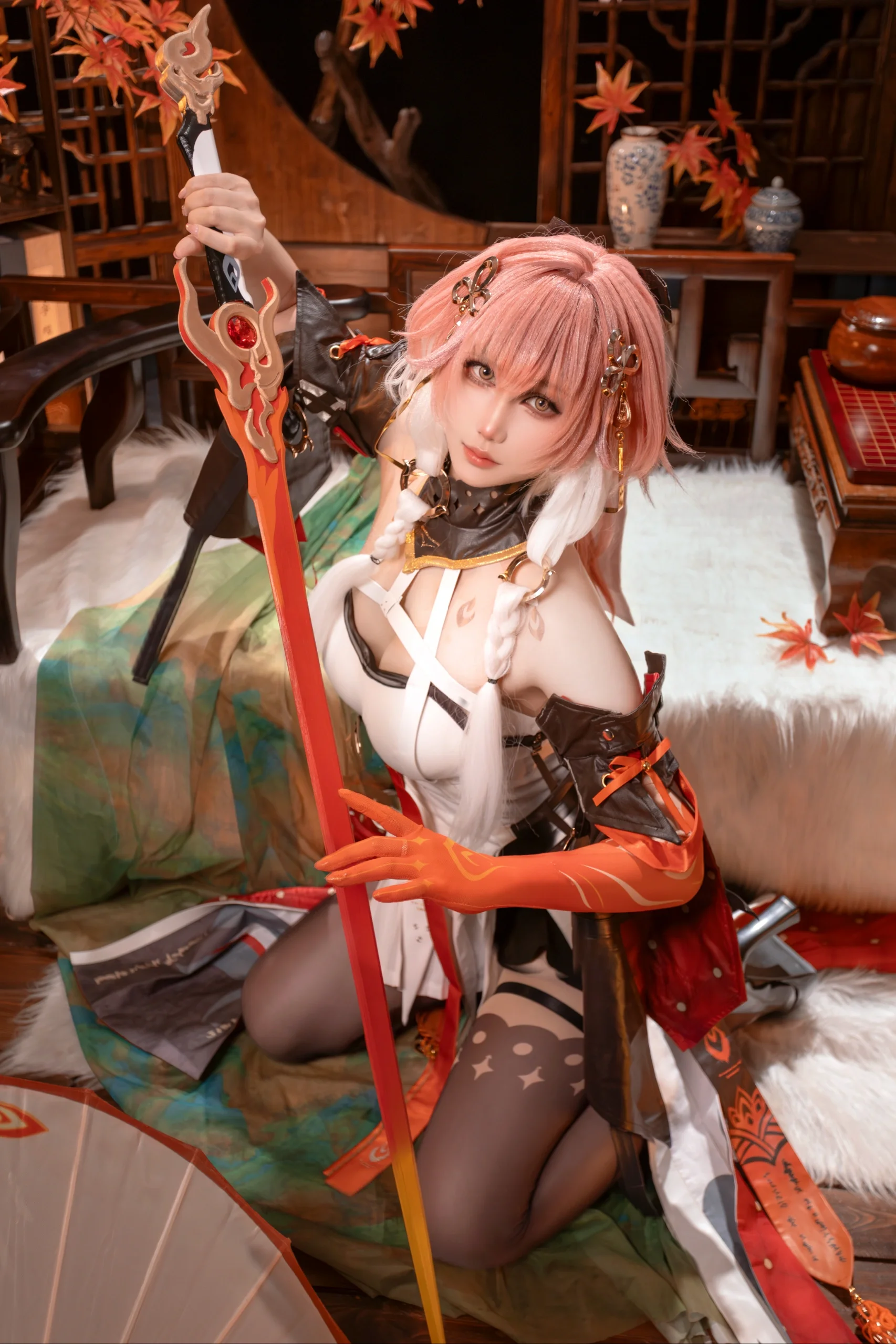 [Changli Cosplay] Stepping into a Wash-Painting Poem in Wuthering Waves: Today's Elegance and Heroic Grace - Image 2