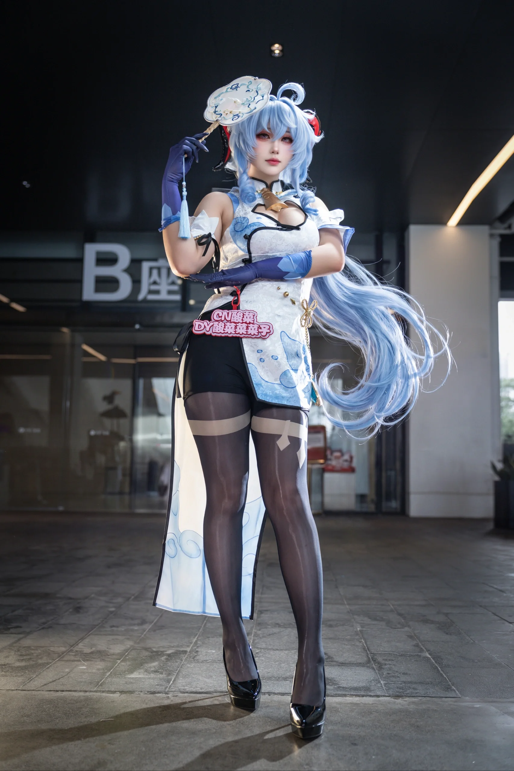 【甘雨cos】冰霜麒麟的璃月日常