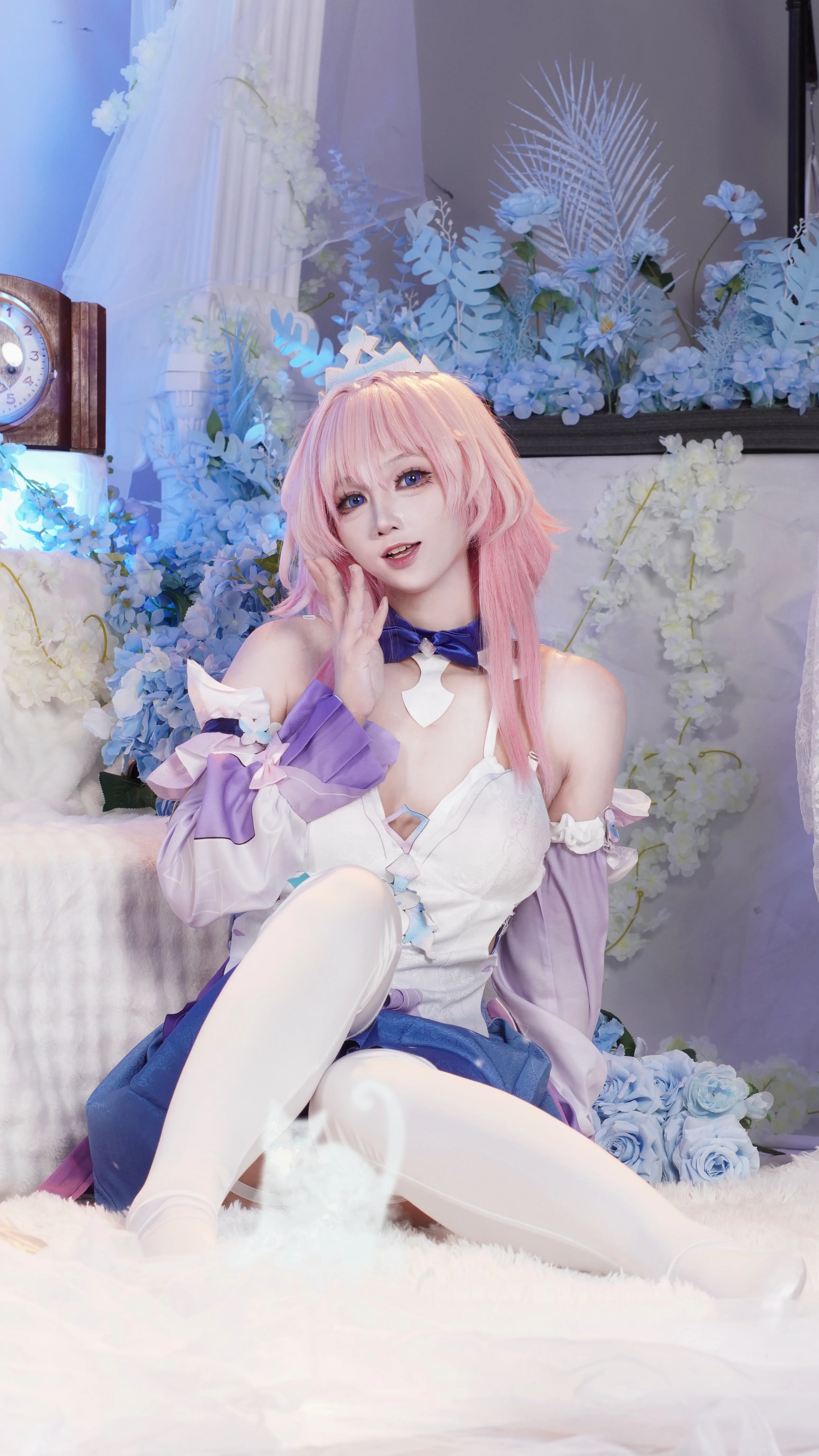 [March 7th cosplay] A Dreamy Ice and Snow Freeze-Frame in Honkai: Star Rail - Image 1