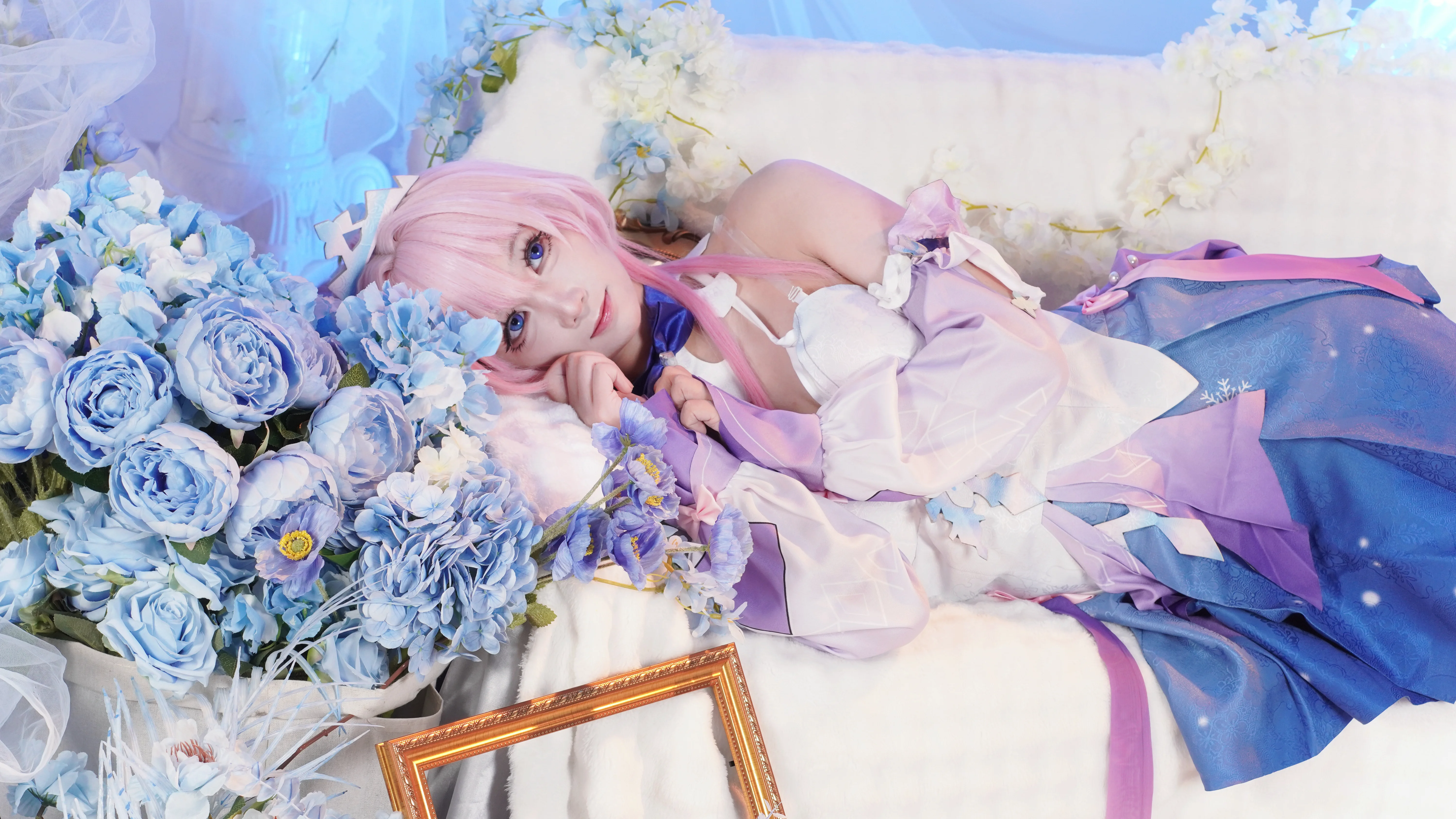 [March 7th cosplay] A Dreamy Ice and Snow Freeze-Frame in Honkai: Star Rail - Image 5