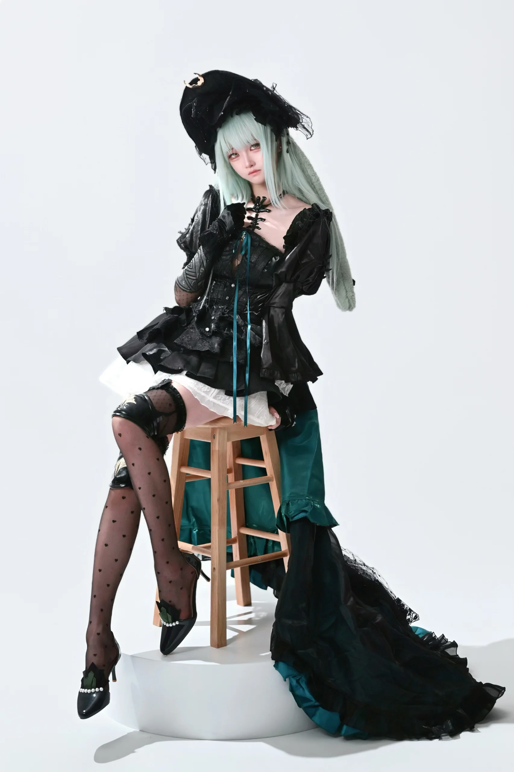 【若葉睦cos】試穿新戰袍的崩潰與驚喜，帶著大拖尾備戰漫展 - 第 3 張