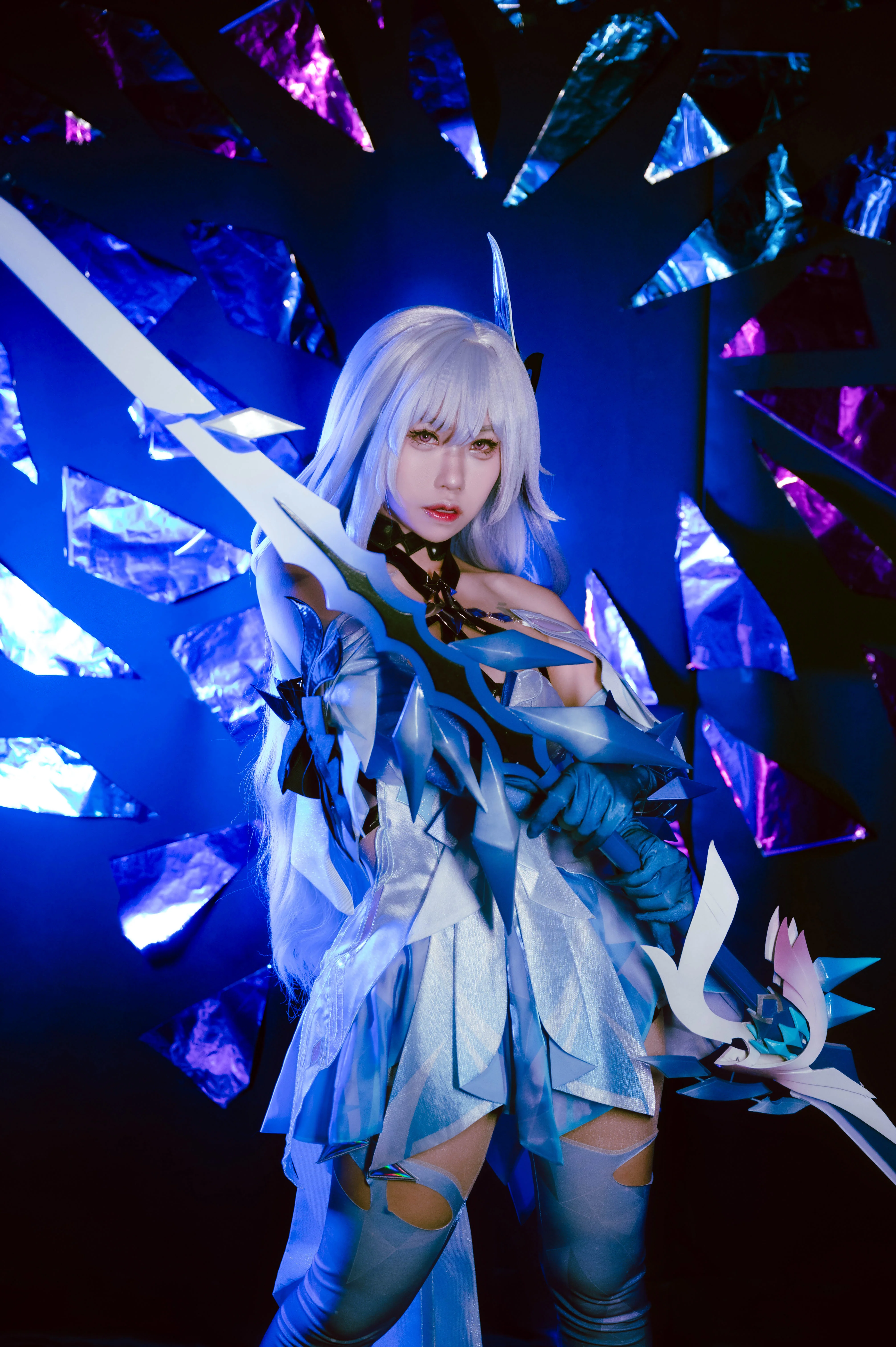 【丝柯克cos】原神中的寂灭星芒，重装剑士的冷酷瞬间 - 第 1 张