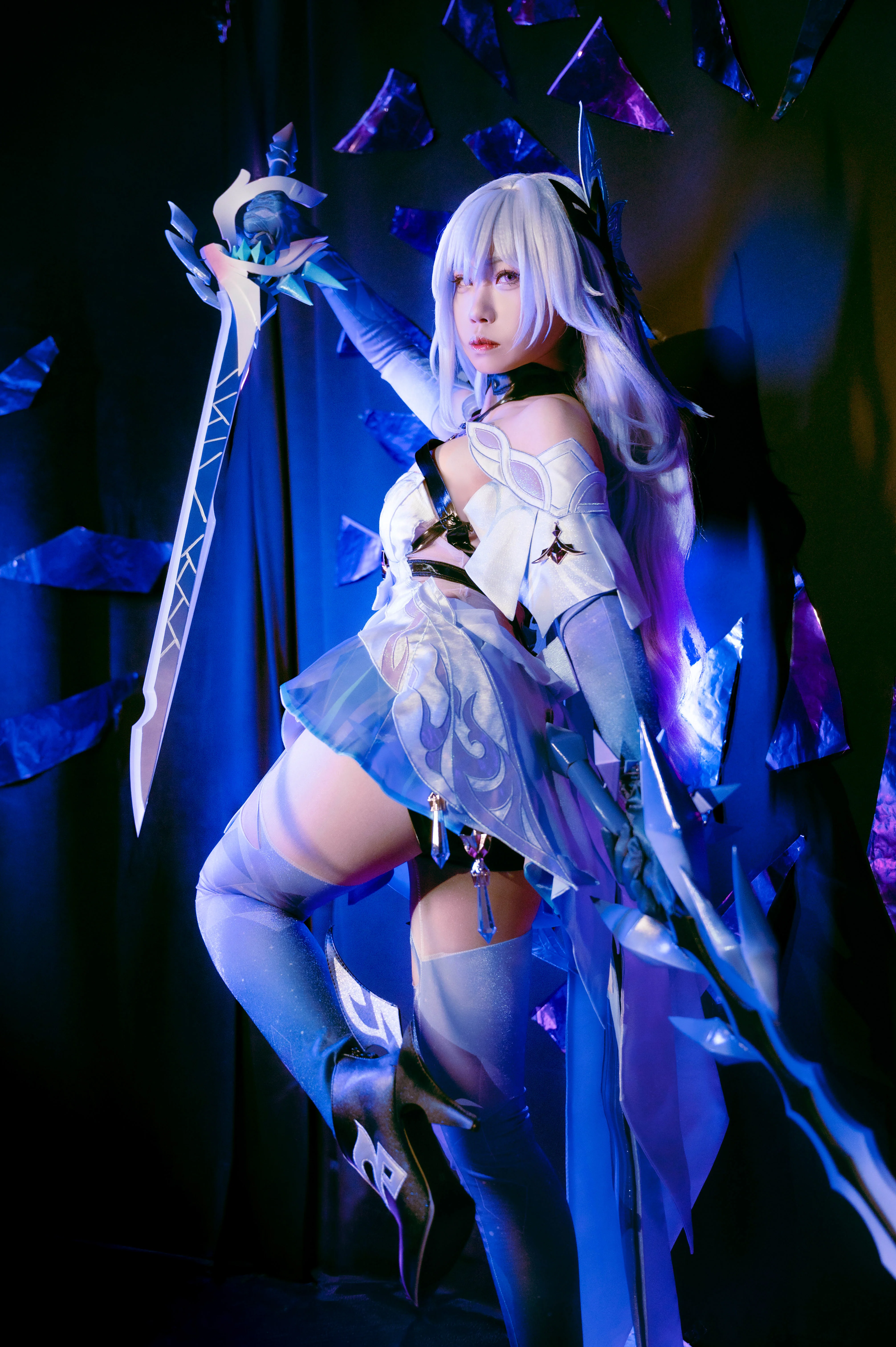 【丝柯克cos】原神中的寂灭星芒，重装剑士的冷酷瞬间