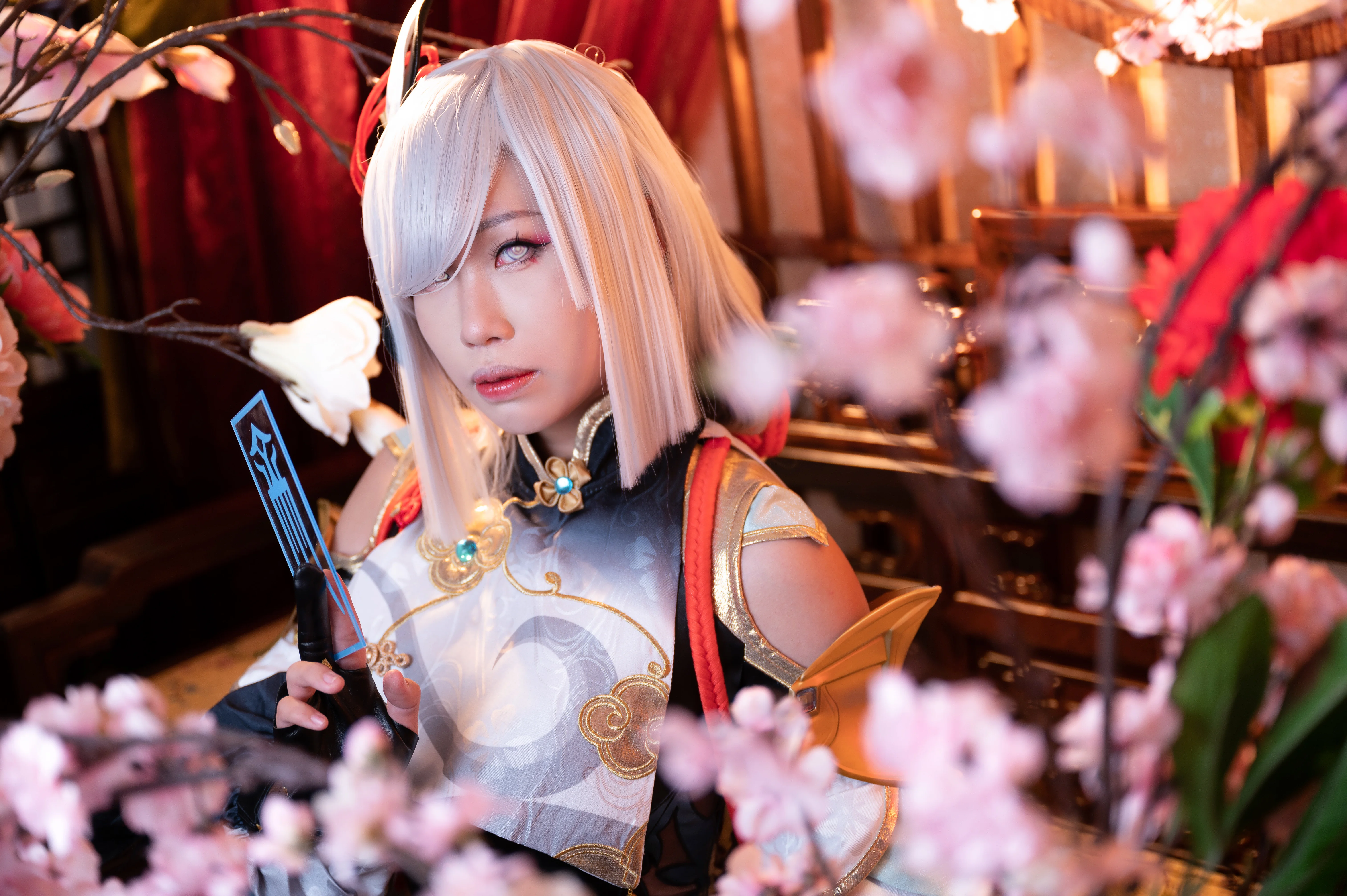 [Shenhe's new outfit Genshin Impact cosplay] Heroic and Valiant Demeanor Under Cold Flowers and Quiet Dew - Image 4