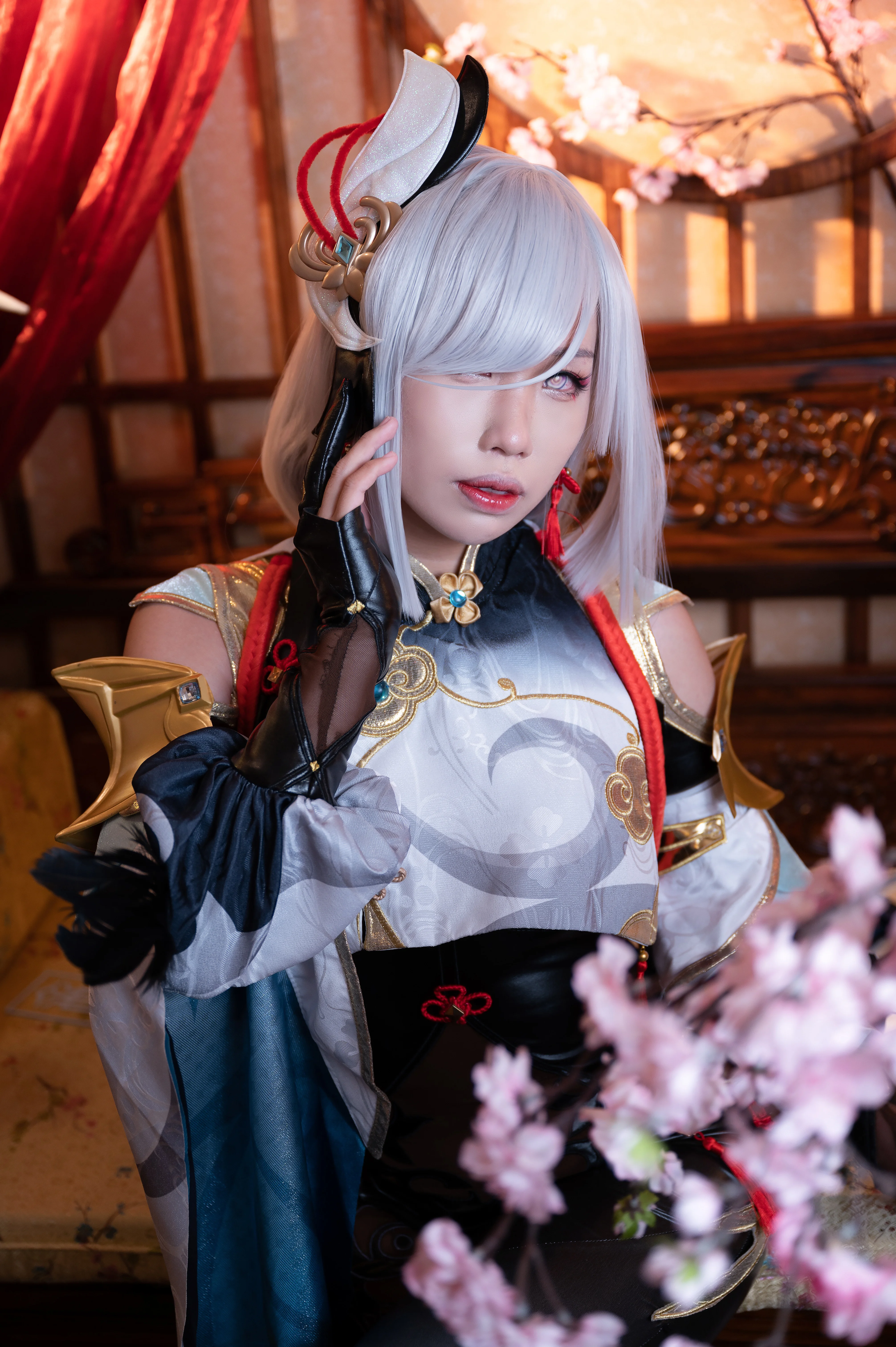 [Shenhe's new outfit Genshin Impact cosplay] Heroic and Valiant Demeanor Under Cold Flowers and Quiet Dew - Image 9
