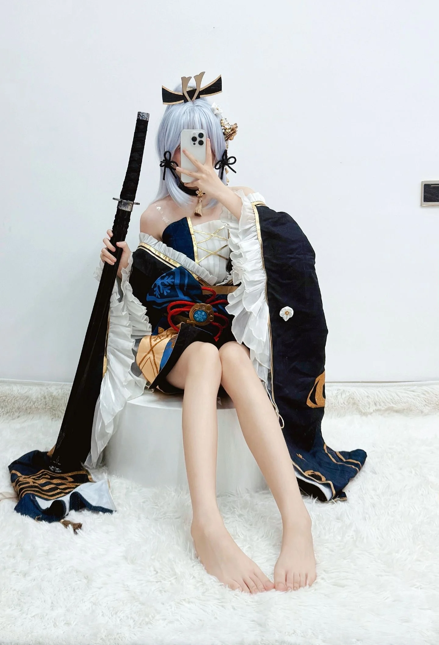 【神里綾華 コスプレ】極道の娘が見せるギャップ感、刀と扇で織りなす日常 - 2 枚目