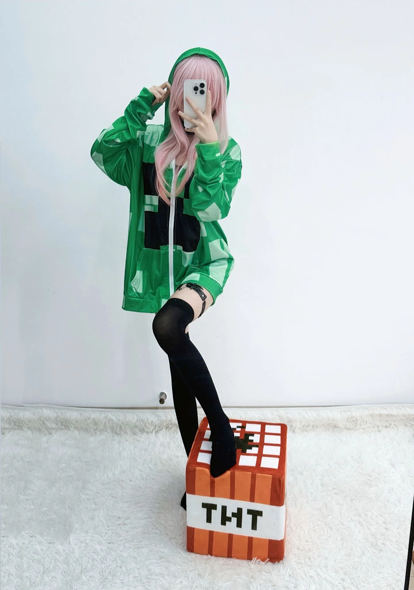 【苦力怕娘cos】我的世界里的破坏专家 - 第 1 张