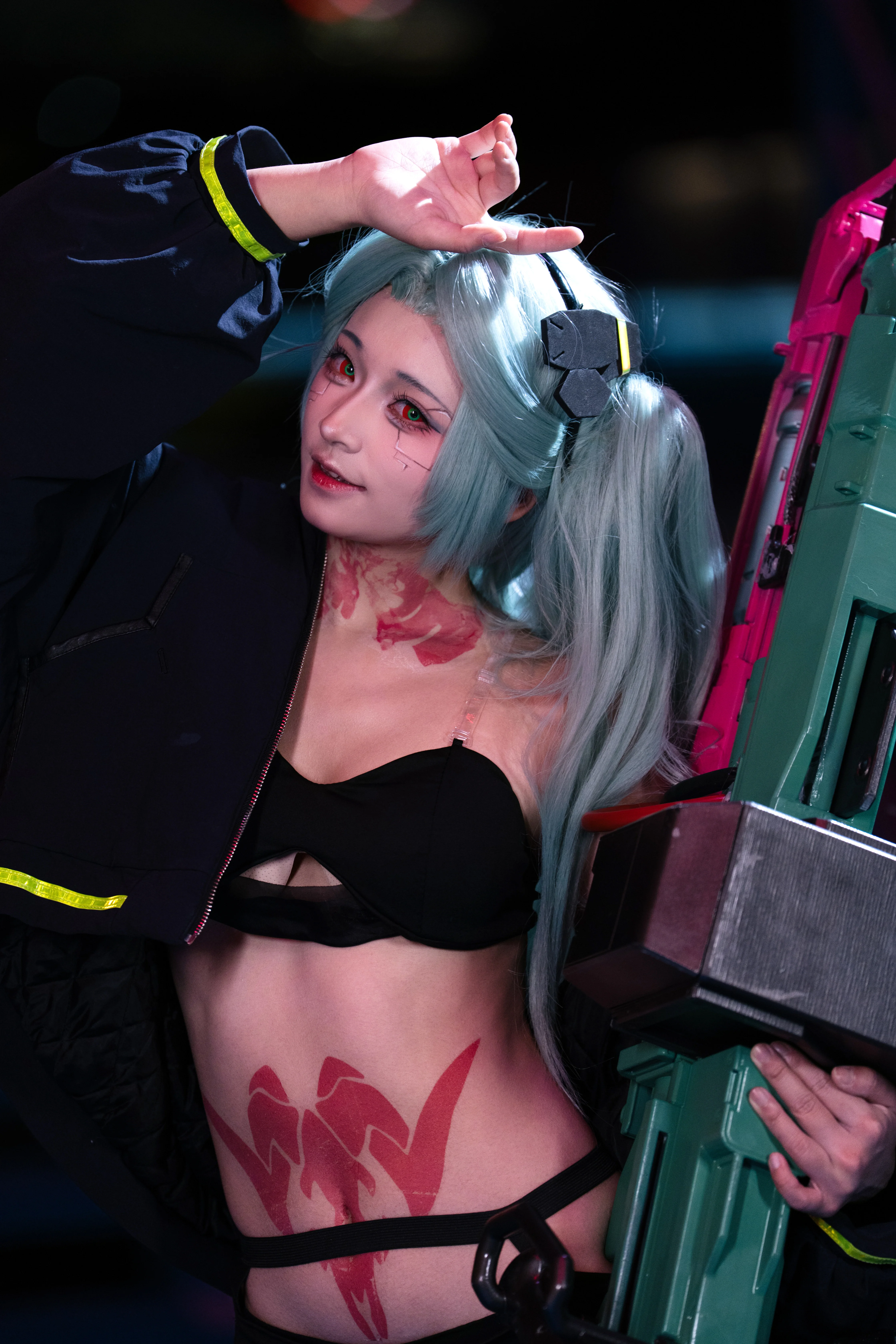 【丽贝卡cos】赛博朋克：边缘行者的重火力狂想曲 - 第 7 张