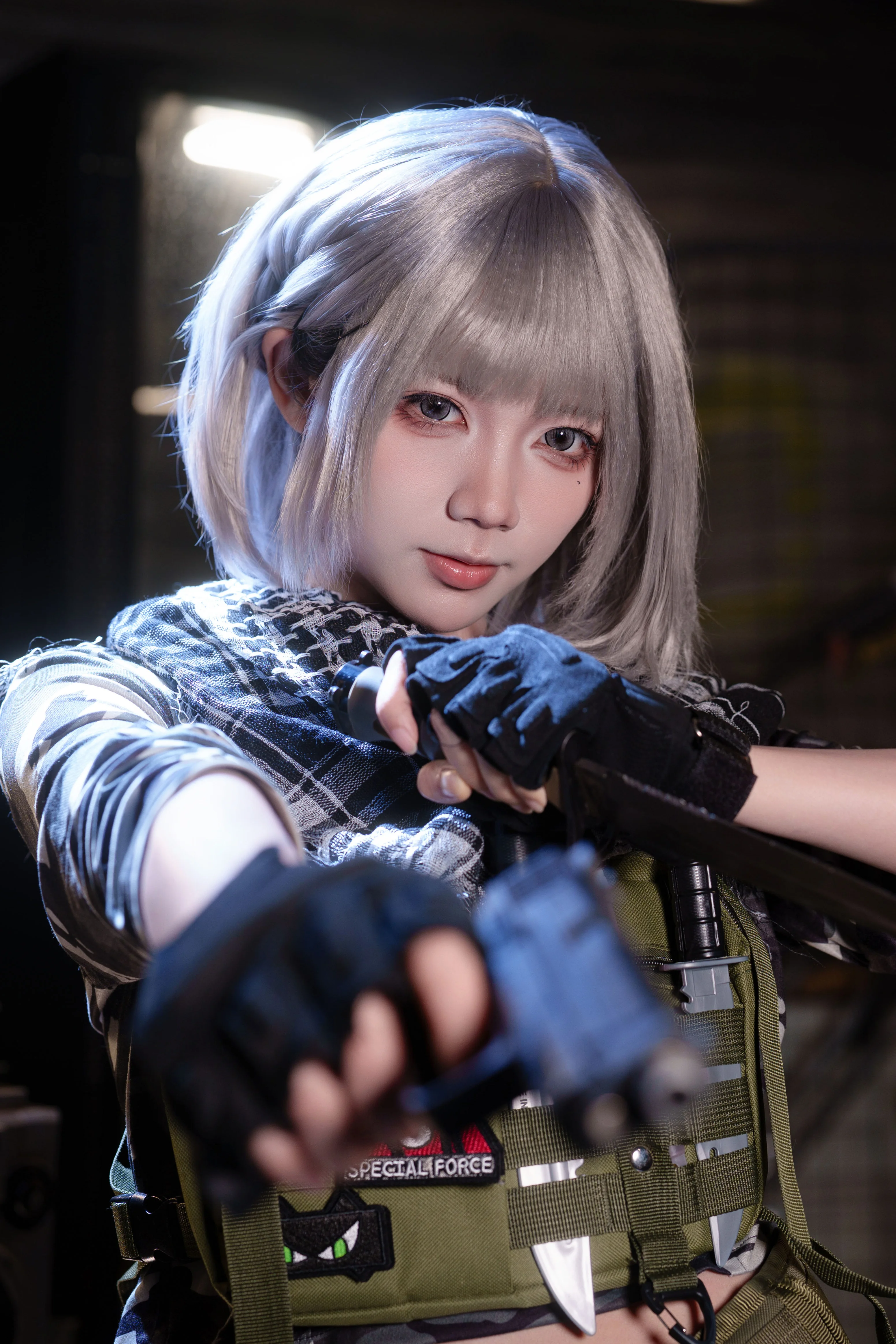 【麦晓雯cos】三角洲行动原皮战术少女 - 第 1 张