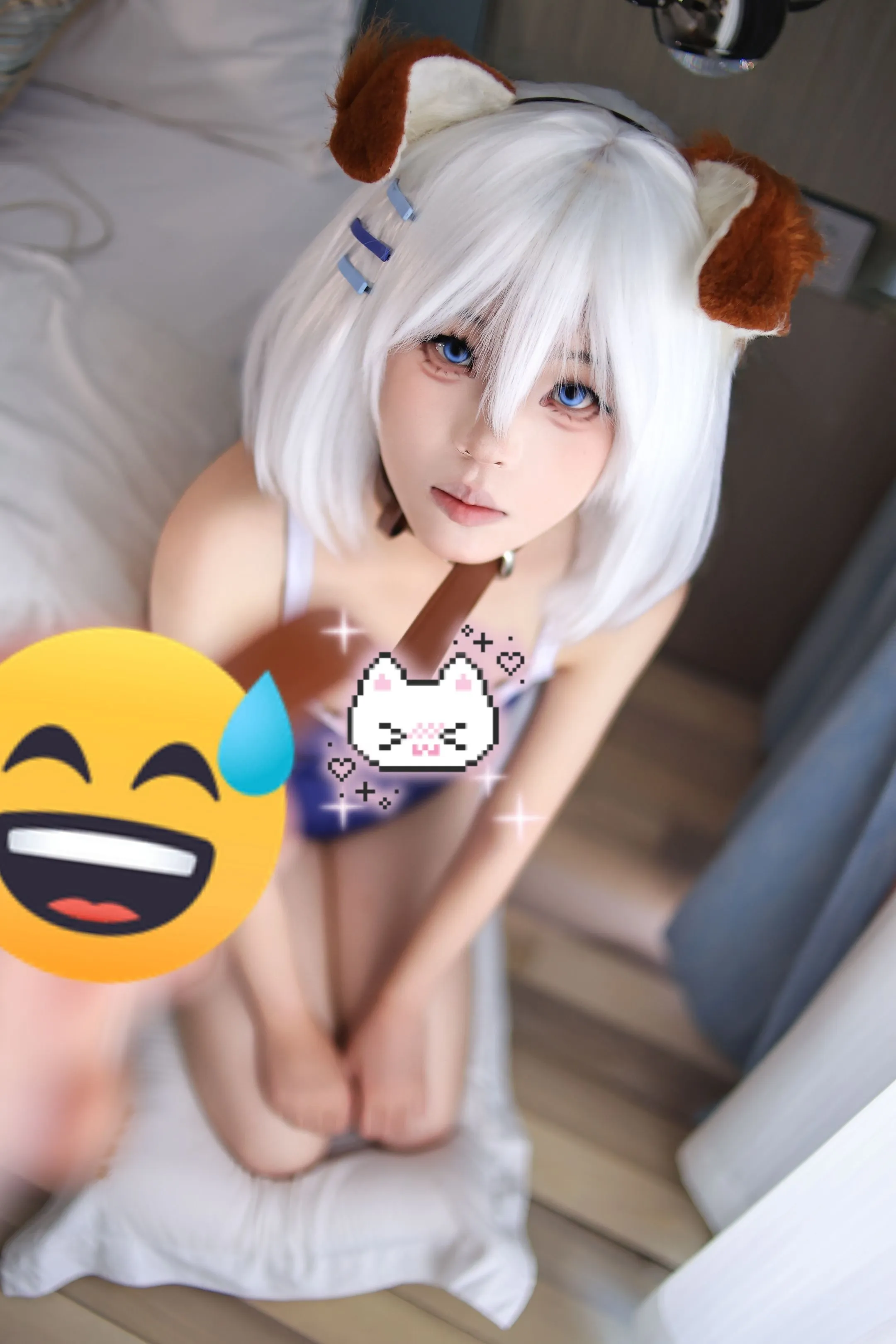 【鸢一折纸cos】居家感满满的俯拍视角，短发蓝瞳的梦幻感 - 第 1 张
