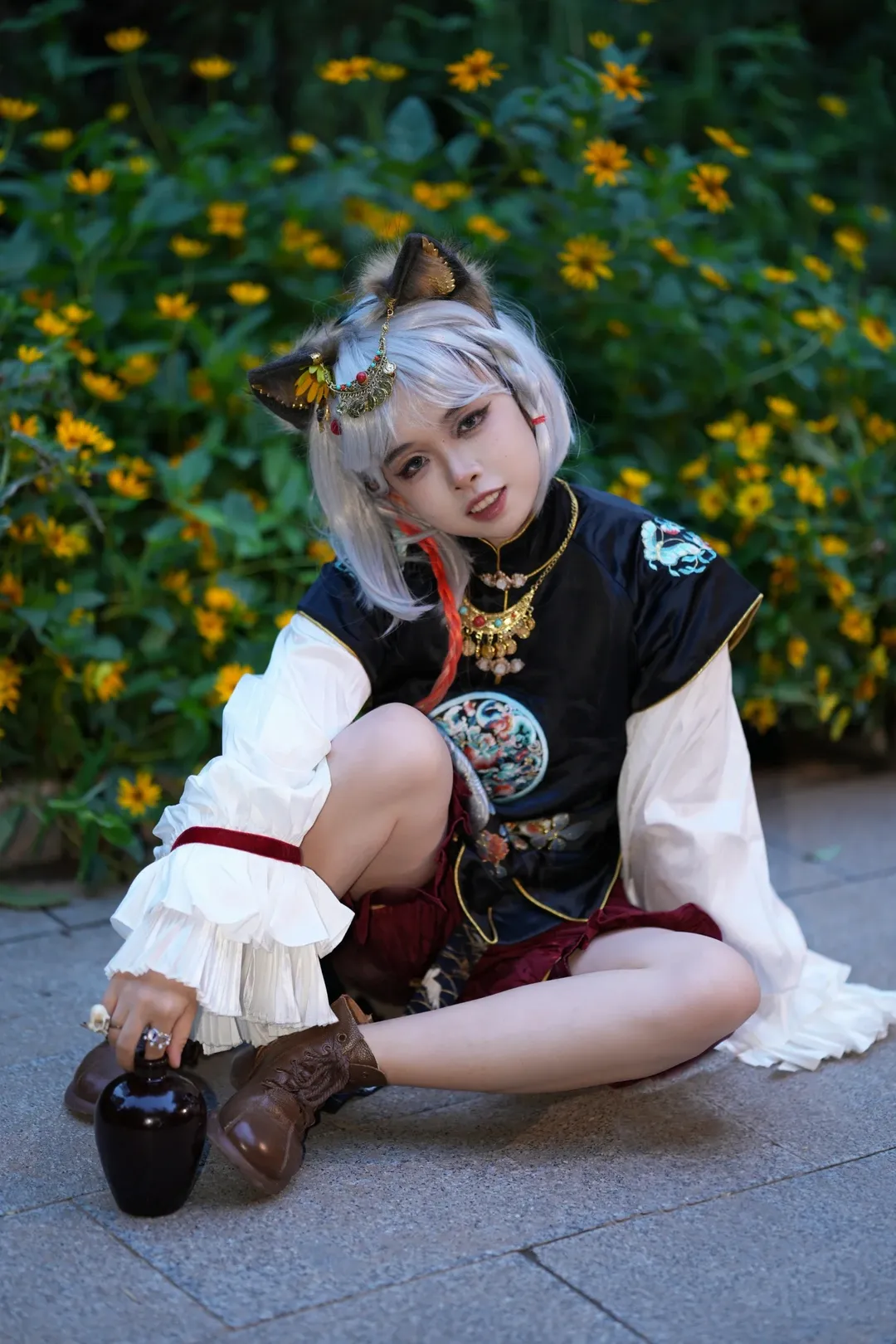 【未麻コスプレ】1枚目は『パーフェクトブルー』へのオマージュ、イベント直前のスタイルチェンジとお遊びショット - 2 枚目