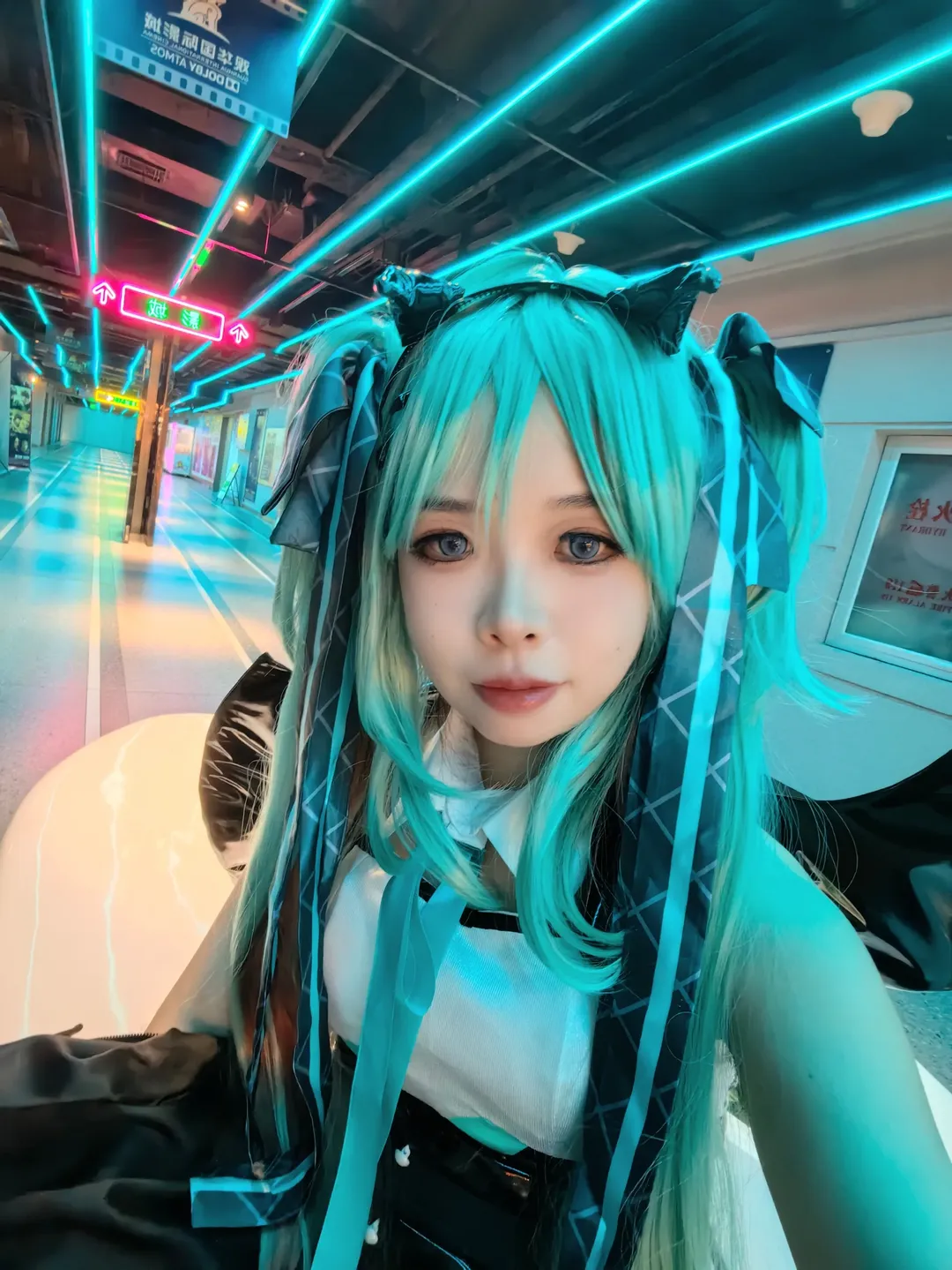 【初音未來cos】賽博朋克走廊探店拍攝滑鐵盧 - 第 3 張
