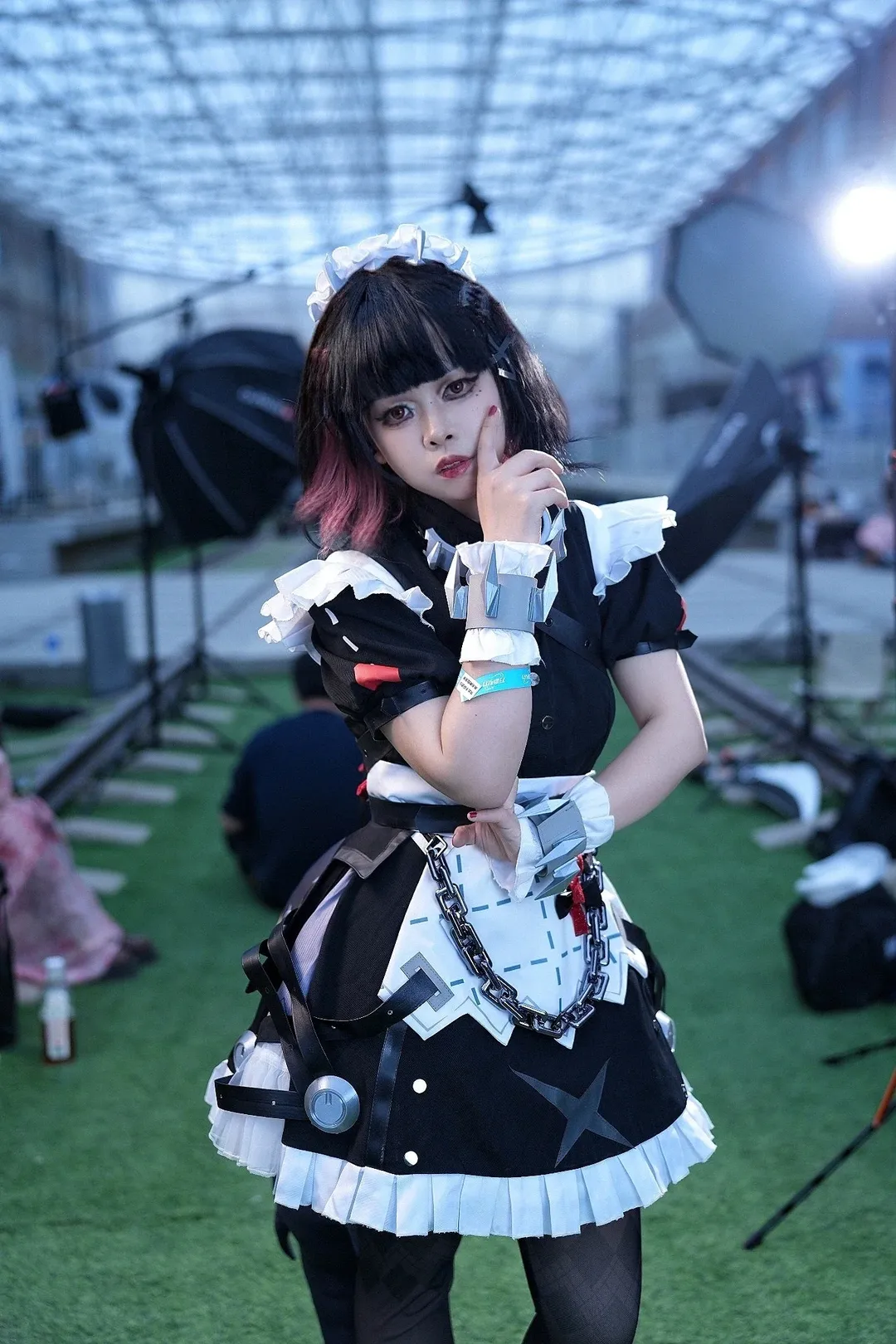 【エレン・ジョー コスプレ】ゼンレスゾーンゼロのサメちゃん、しっぽのお手入れの時間 - 3 枚目