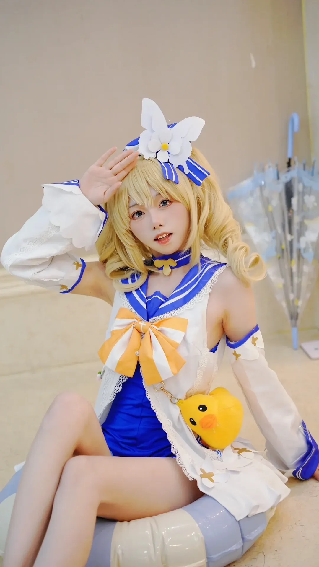 【芭芭拉cos】夏日水上乐园，清凉泳装与微笑 - 第 2 张