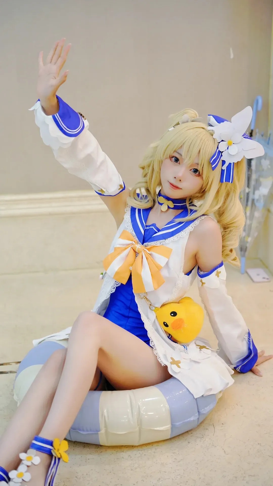 【芭芭拉cos】夏日水上乐园，清凉泳装与微笑 - 第 3 张