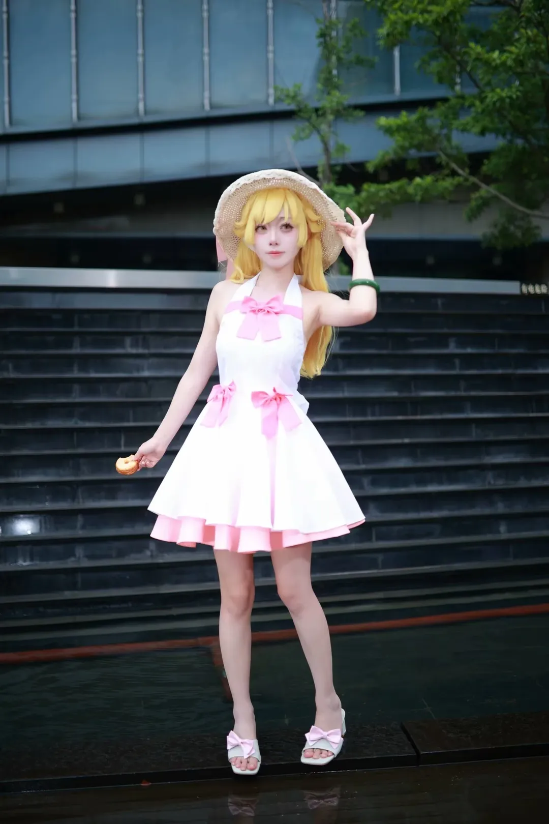 【忍野忍コスプレ】化物語の金髪吸血鬼、夏の街角アーカイブ - 8 枚目