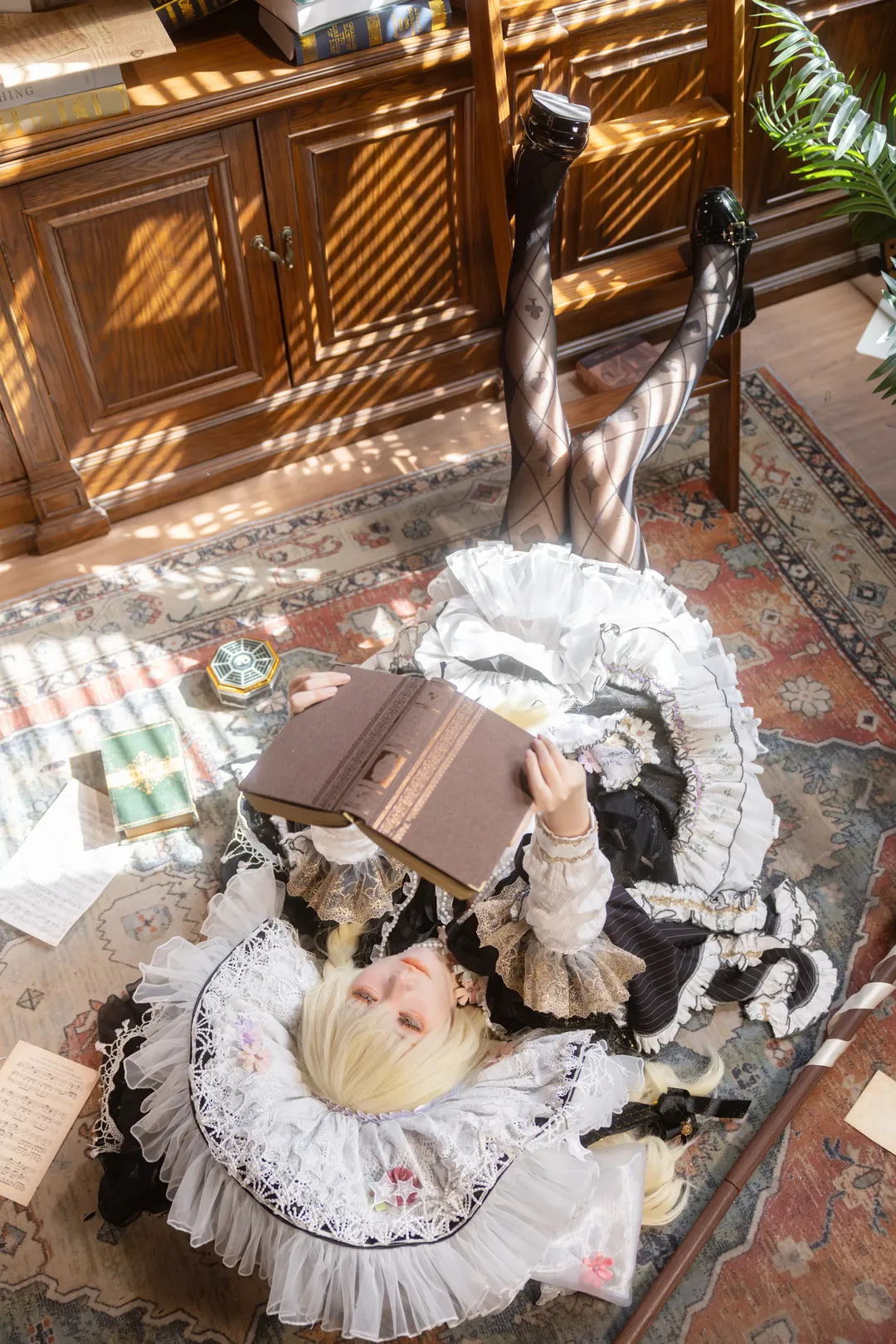 【魔理沙cos】东方project，二设魔女的复古图书馆日常 - 第 1 张