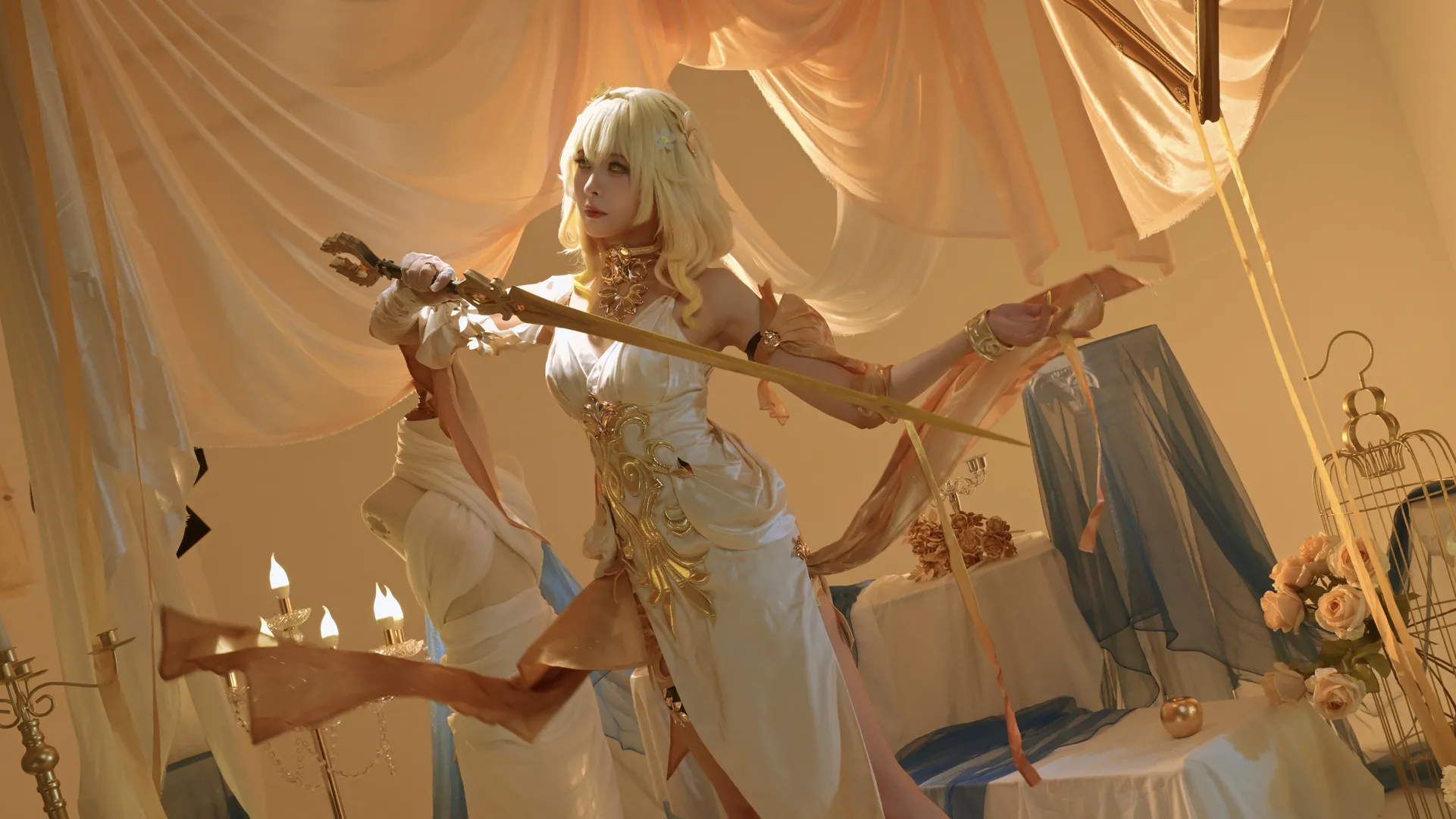 【阿格莱雅cos】崩坏星穹铁道里的金色神性与锋锐 - 第 3 张