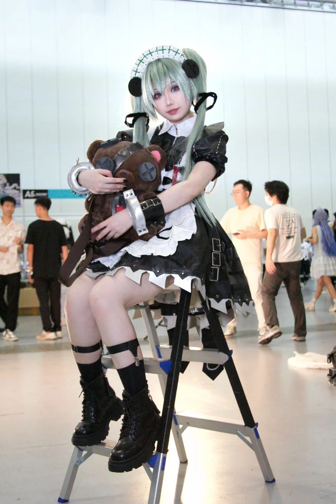 【Corin Wickes cosplay】Zenless Zone Zero: Chainsaw Housekeeping Maid Convention Combat Field Sharing - Image 12
