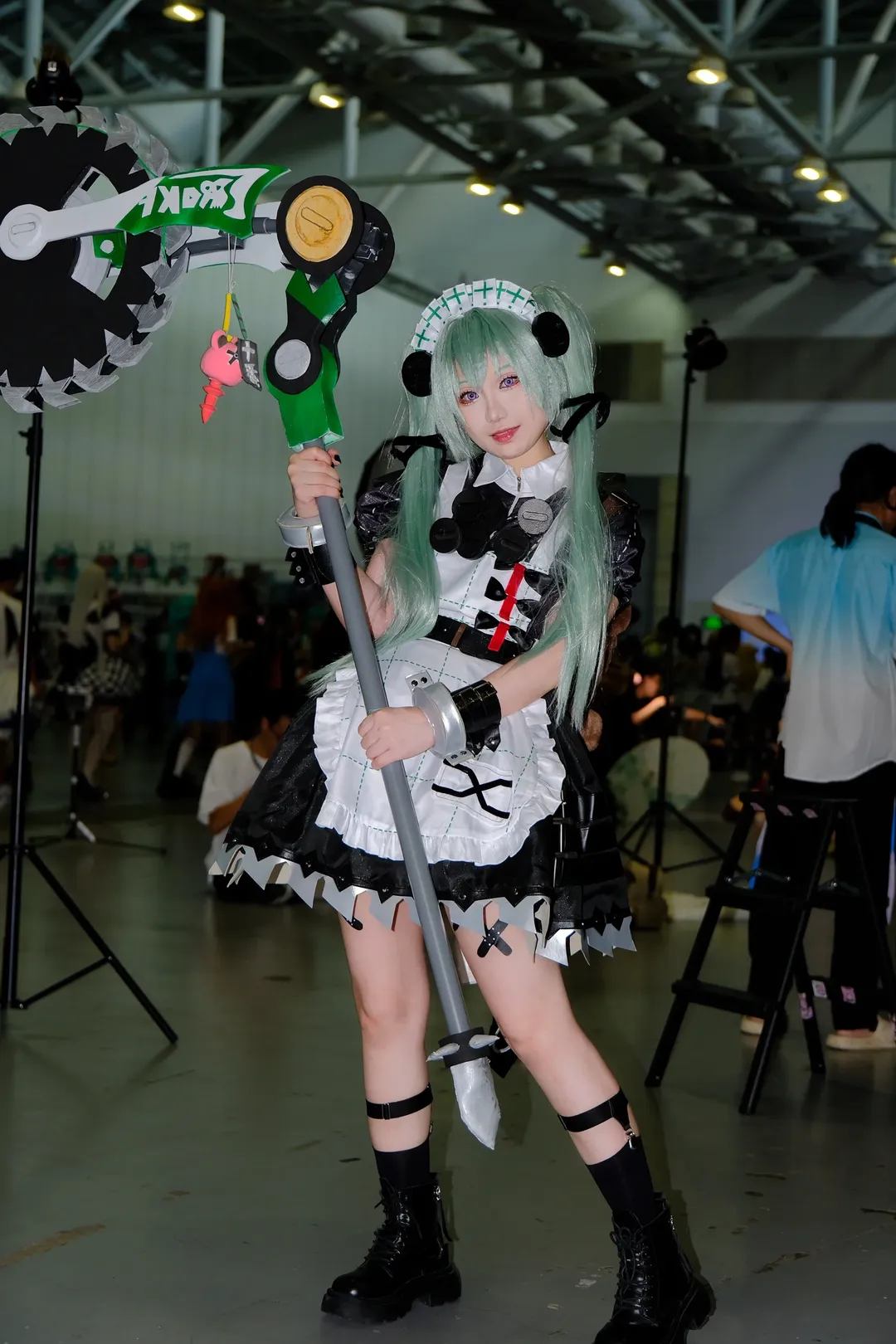 【Corin Wickes cosplay】Zenless Zone Zero: Chainsaw Housekeeping Maid Convention Combat Field Sharing - Image 13