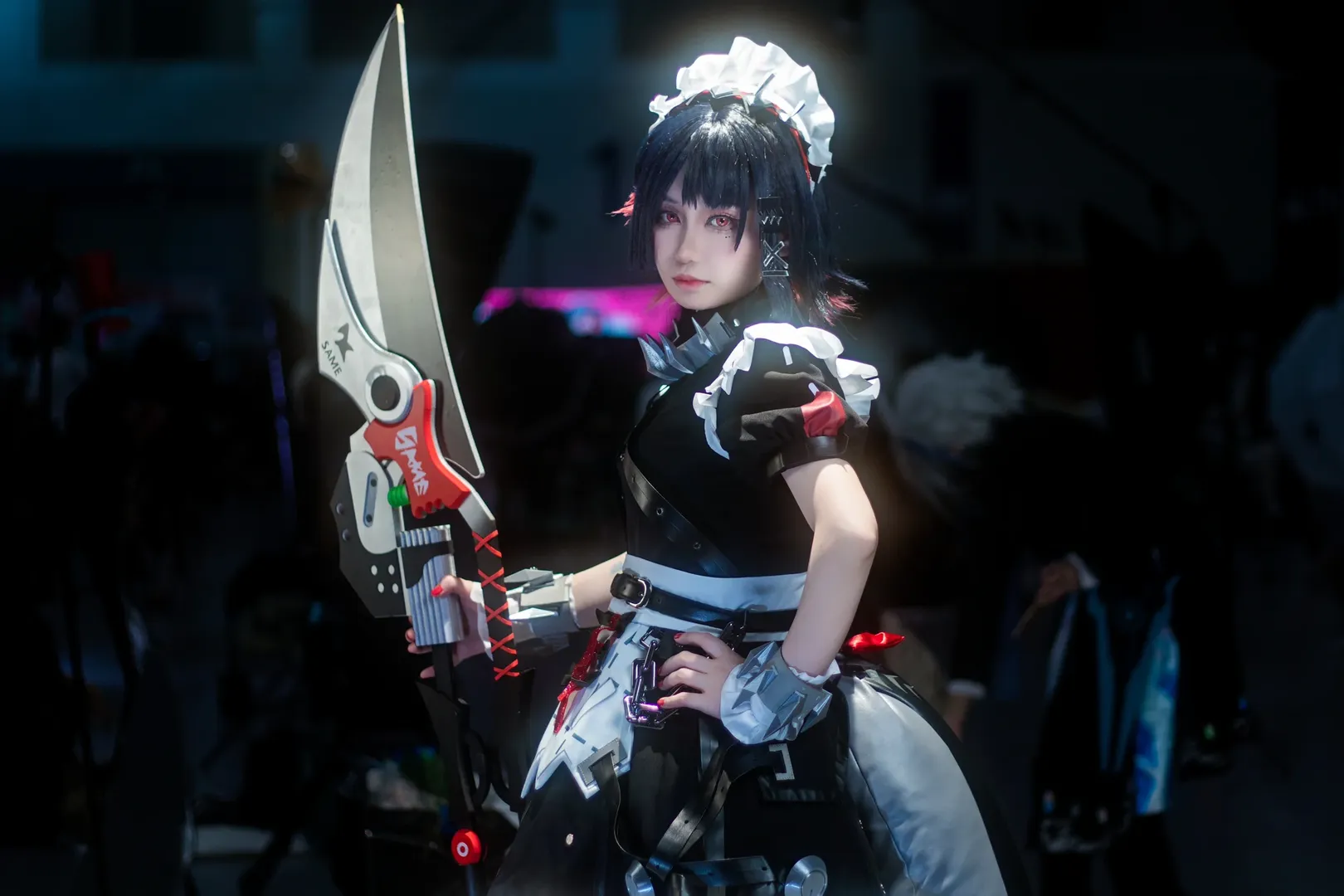 [Ellen Joe cosplay] Zenless Zone Zero's shark maid on convention duty today - Image 4