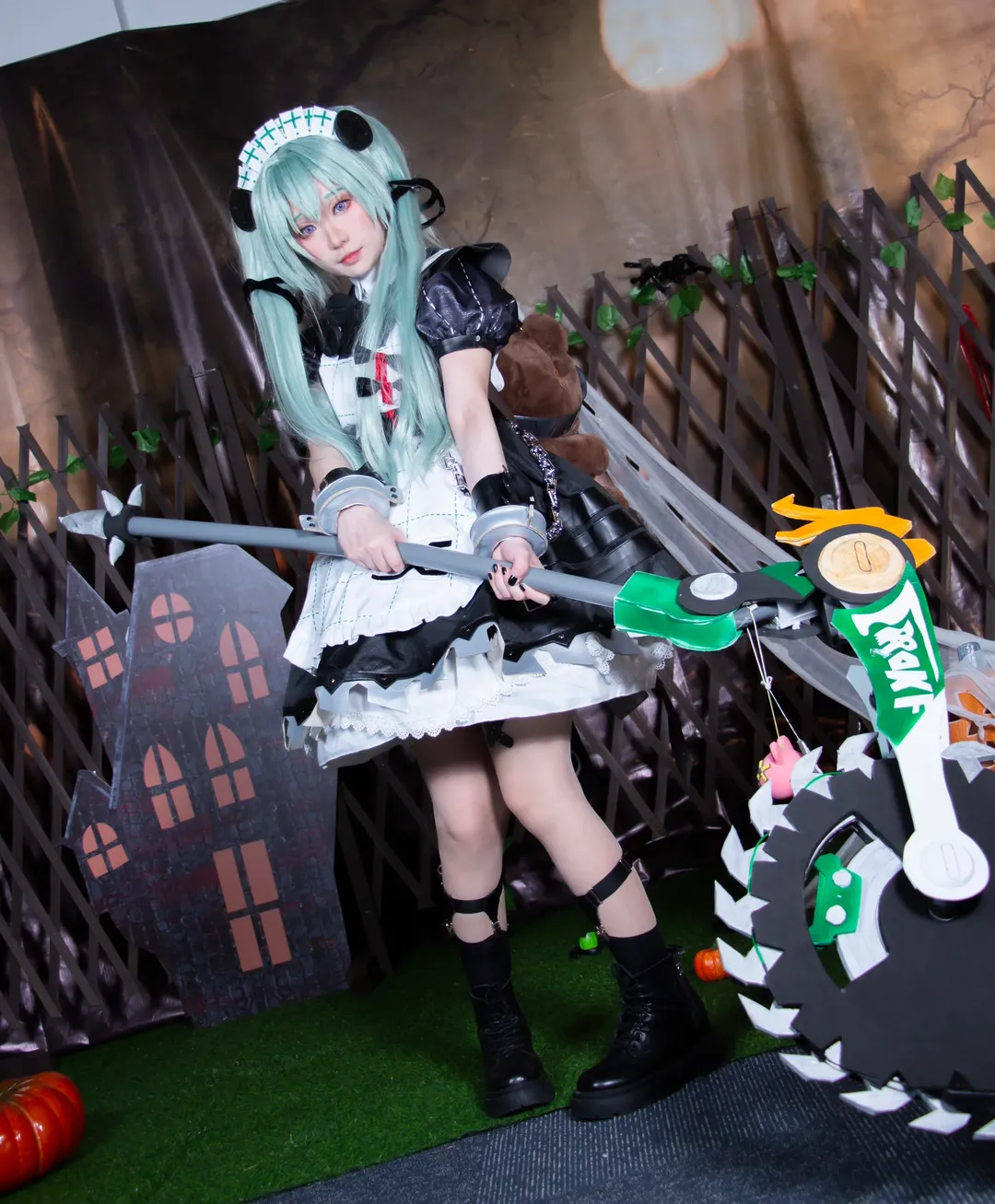 [カリン コスプレ] ゼンレスゾーンゼロ メイドのイベント円のこぎり実録 - 3 枚目