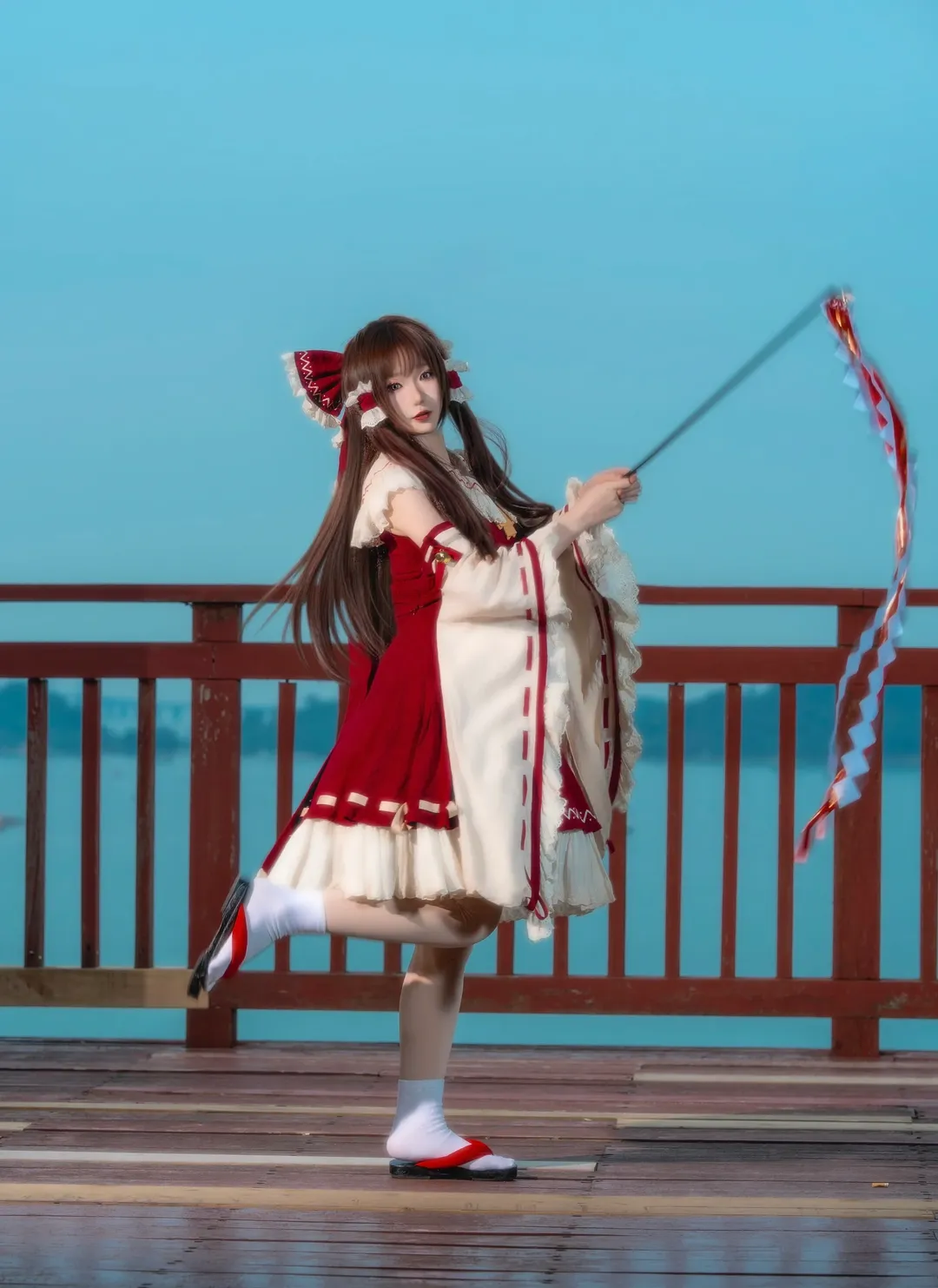【博丽灵梦cos】珠海户外的红白巫女，御币与狐面的神社物语