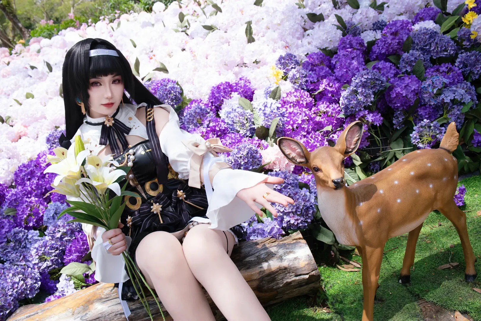 【アストラ・ヤオコスプレ】紫陽花の海で解き放つ不思議な魔法 - 1 枚目