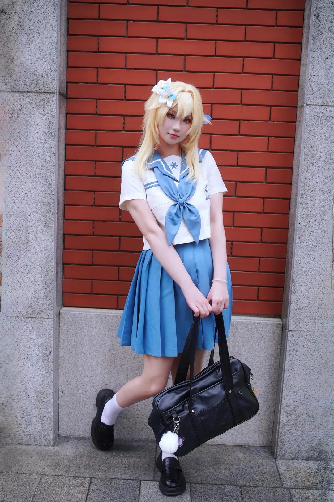 【荧cos】原神旅行者的JK校园风，街头巷尾的随性出片 - 第 3 张