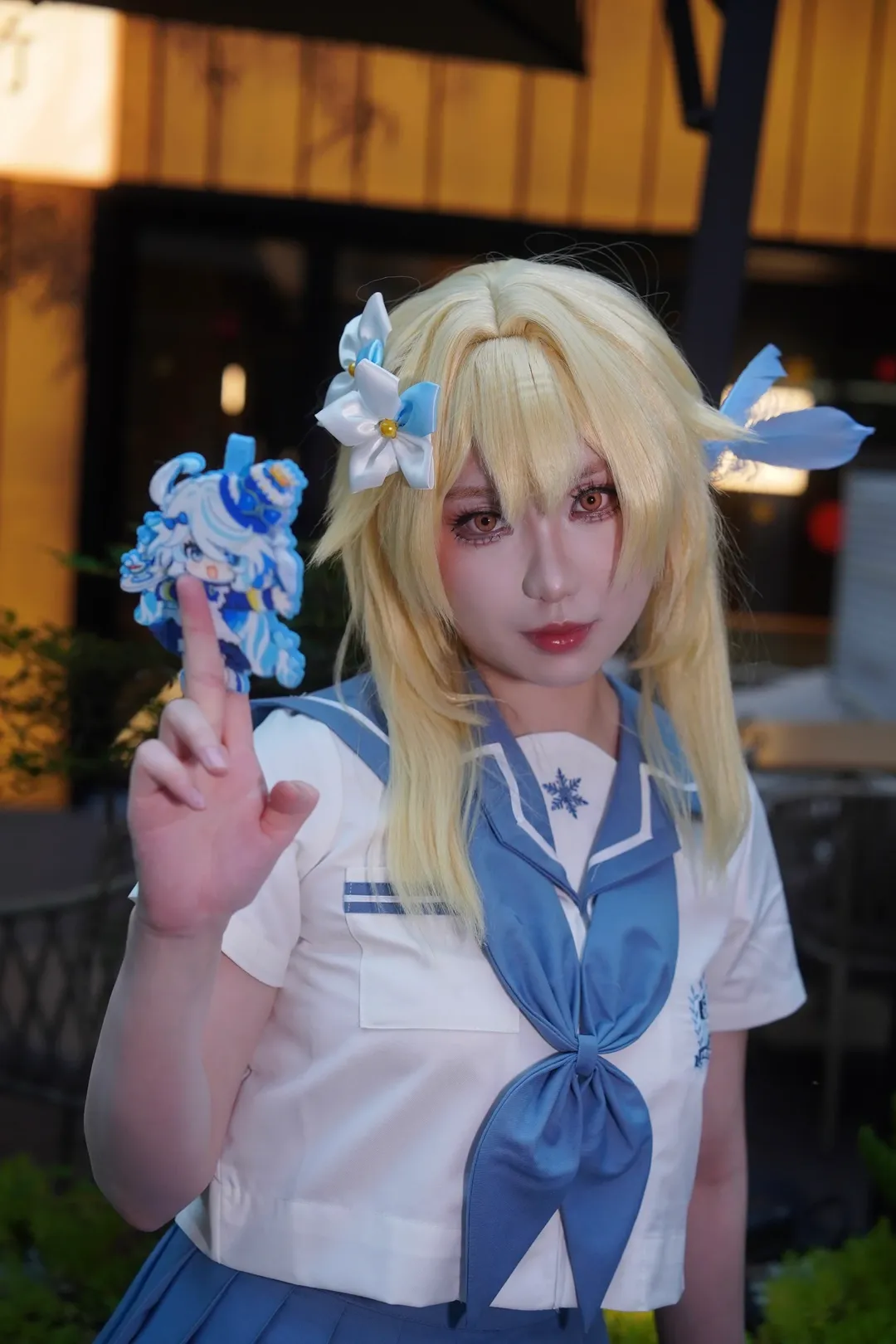 【荧cos】原神旅行者的JK校园风，街头巷尾的随性出片 - 第 7 张