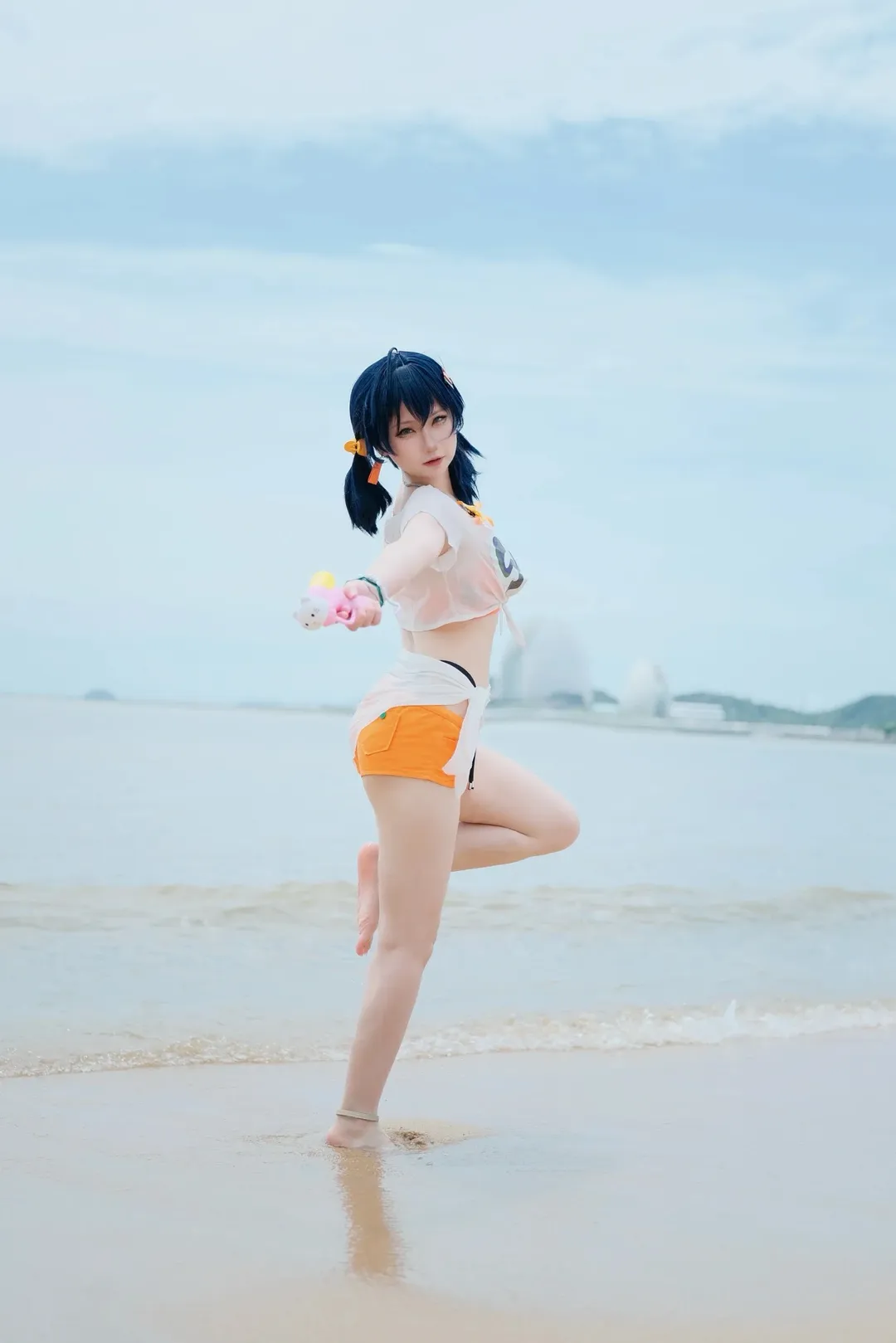 【铃cos】绝区零夏日海边的元气一瞬 - 第 4 张