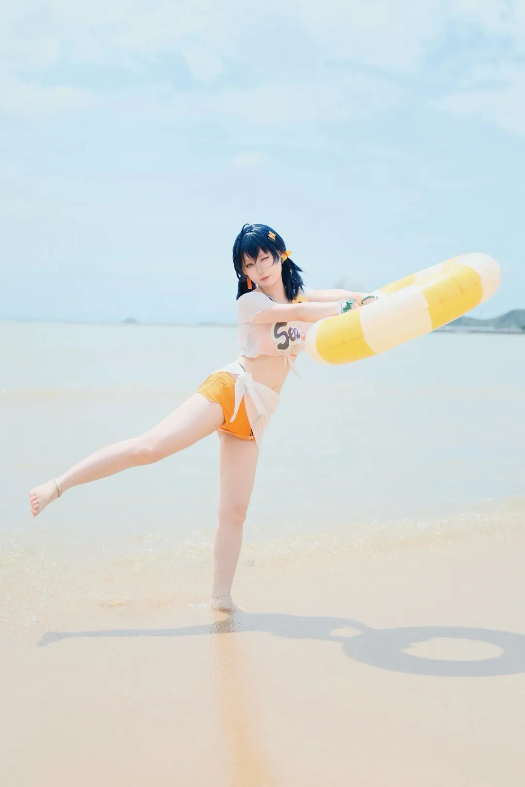 【铃cos】绝区零夏日海边的元气一瞬 - 第 5 张