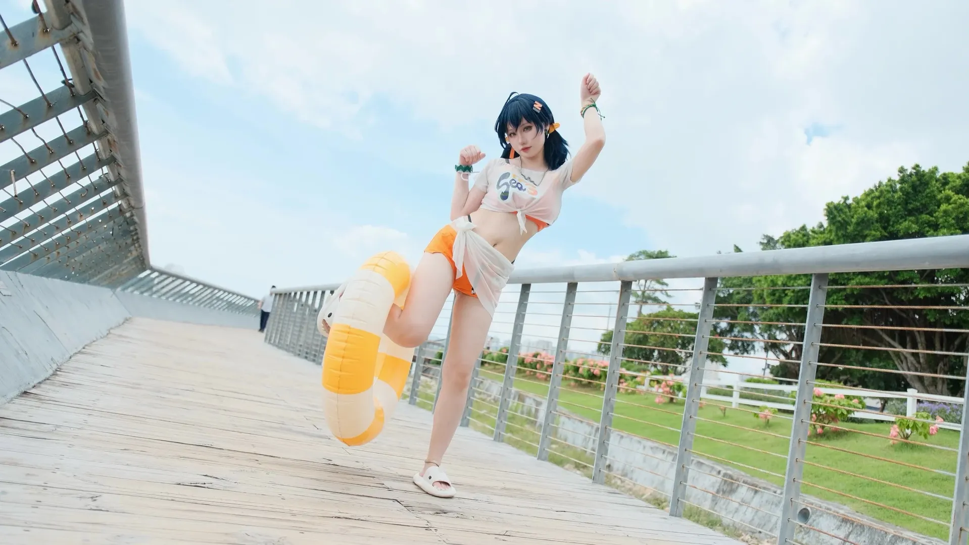 【铃cos】绝区零夏日海边的元气一瞬 - 第 7 张