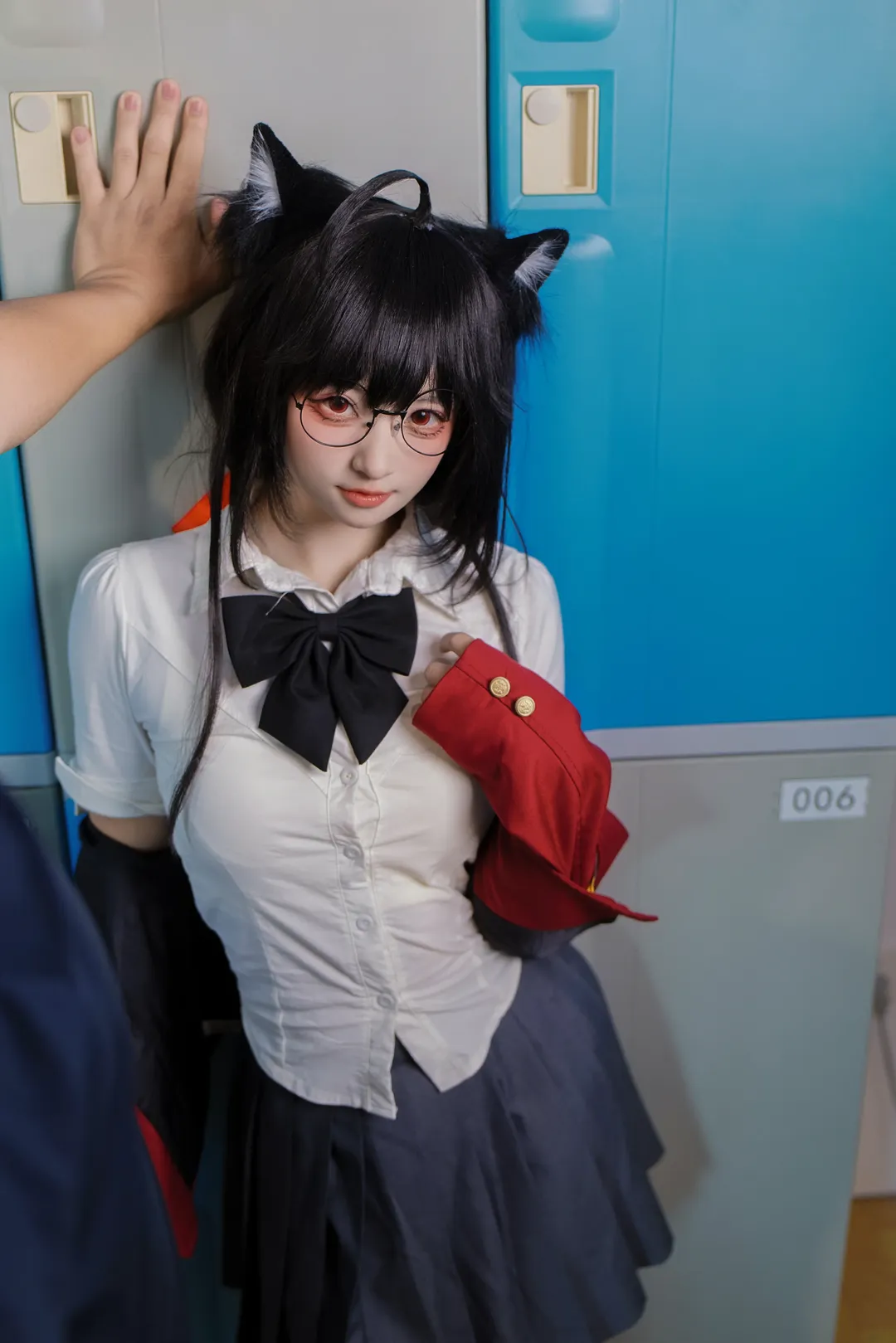 【大凤cos】碧蓝航线的校园储物柜，猫咪般慵懒的少女 - 第 2 张