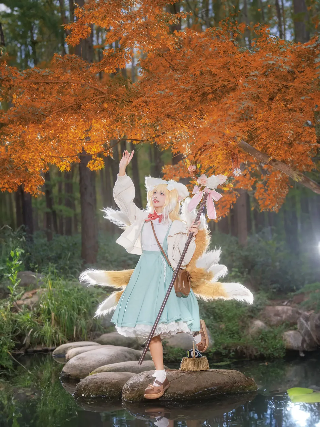 【铃兰cos】秋日溪谷的森林光影，明日方舟治愈画面 - 第 4 张