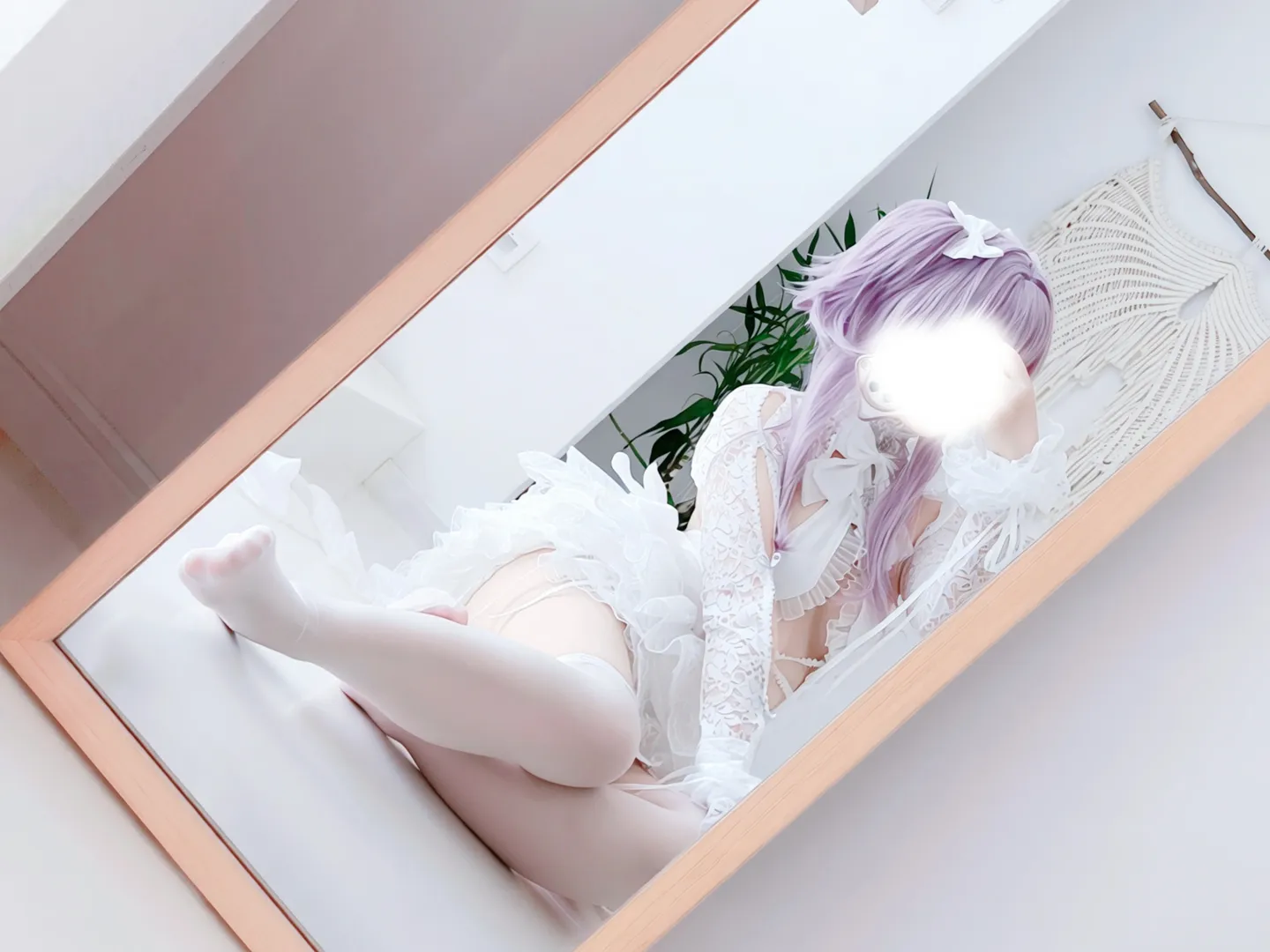 【小水母cos】NIKKE白丝与镜面的梦幻视角