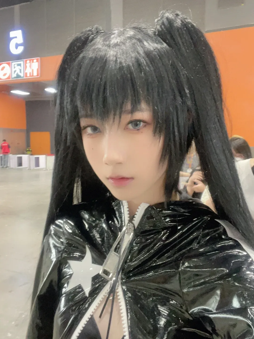 【ブラック★ロックシューター コスプレ】CPGZコミックイベントのブラックハイライトモーメント