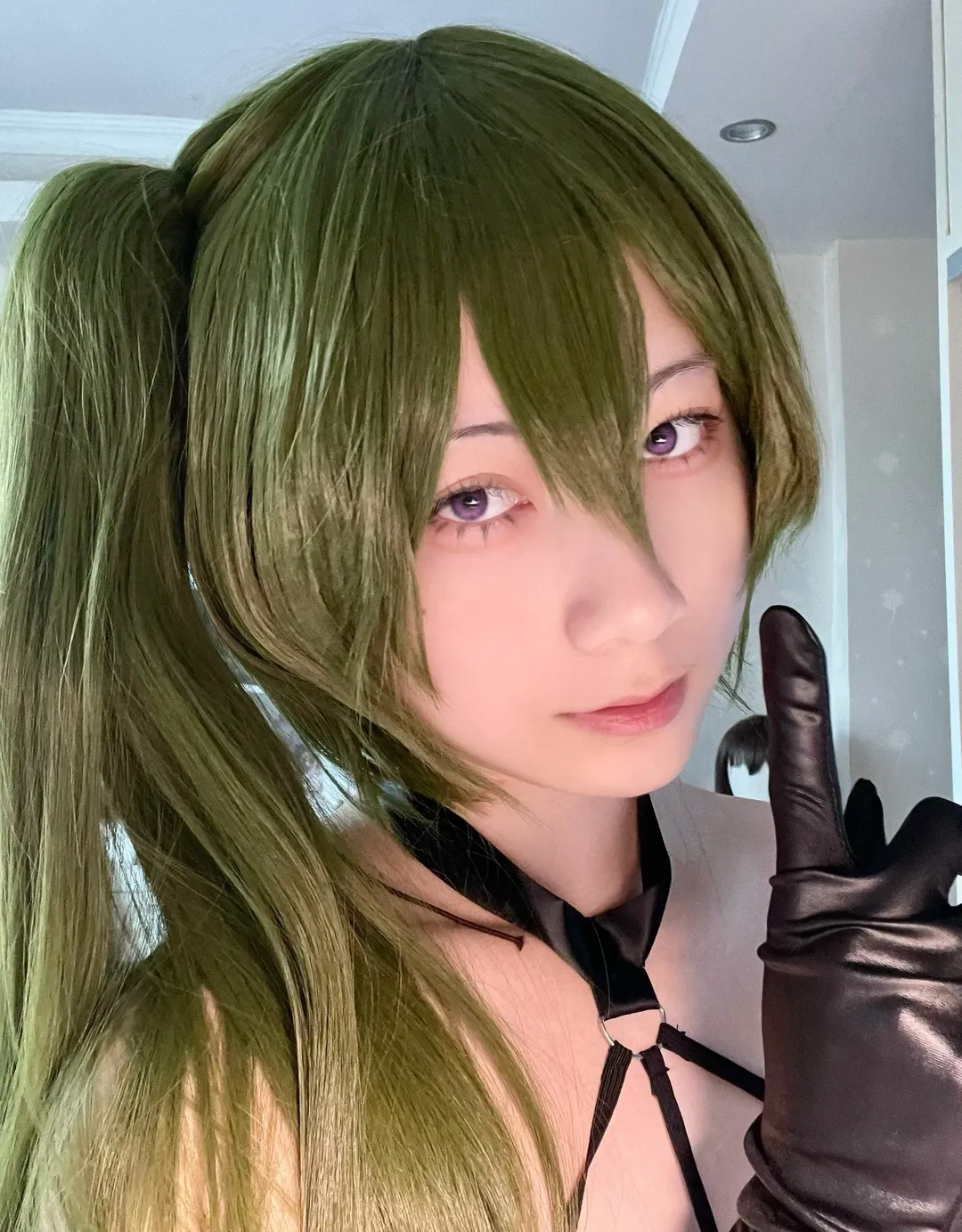 【尤贝尔cos】葬送的芙莉莲，目光拘束魔法的暗黑系演绎 - 第 2 张