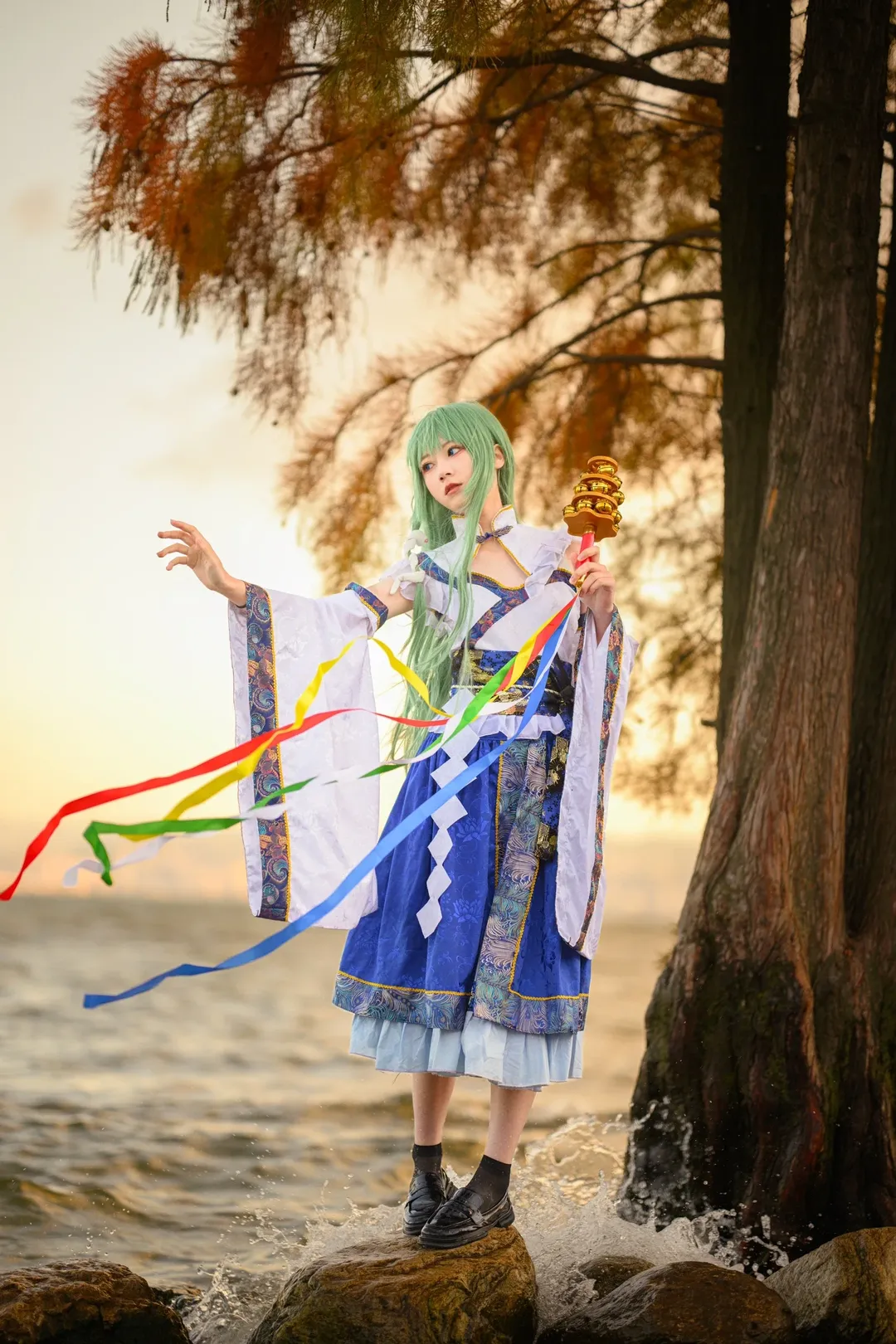 【东方Project】东风谷早苗：洱海边逆光下的深秋祈愿