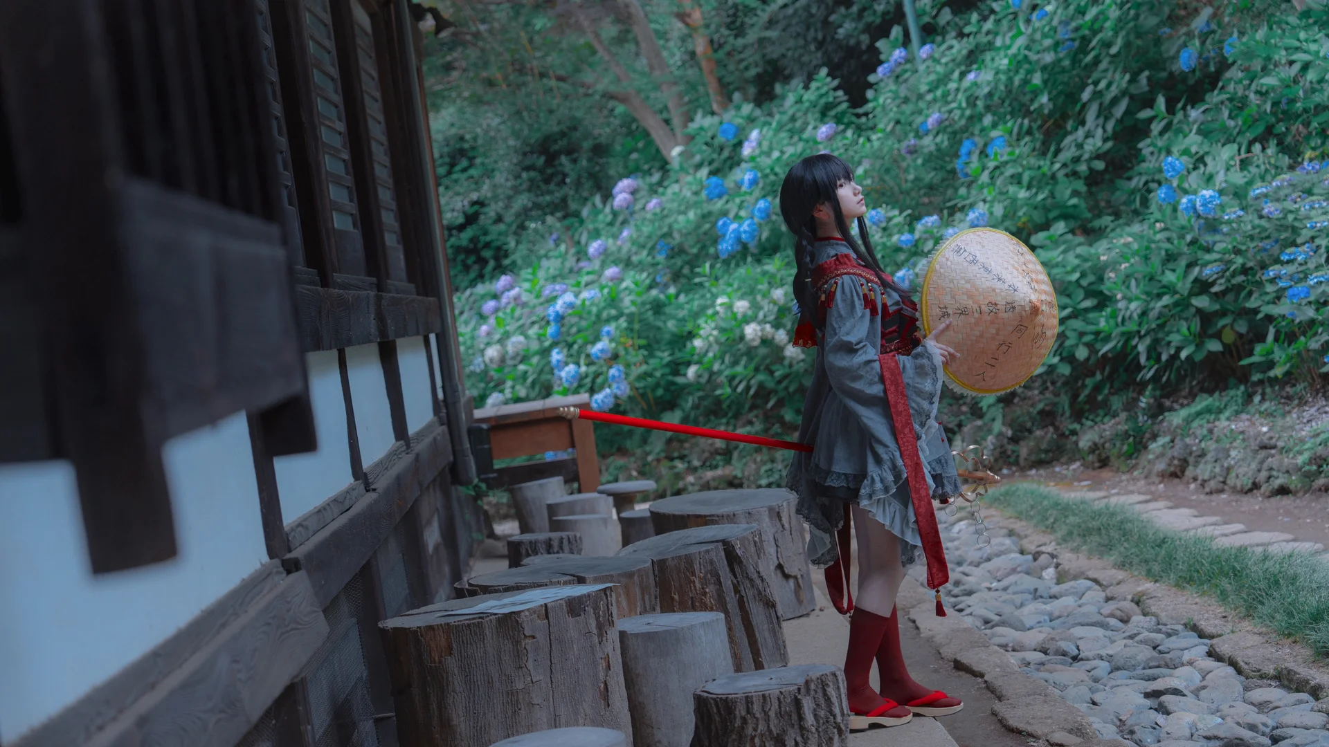 【矢田寺成美cos】雨雾紫阳花中的东方project修行之旅 - 第 5 张