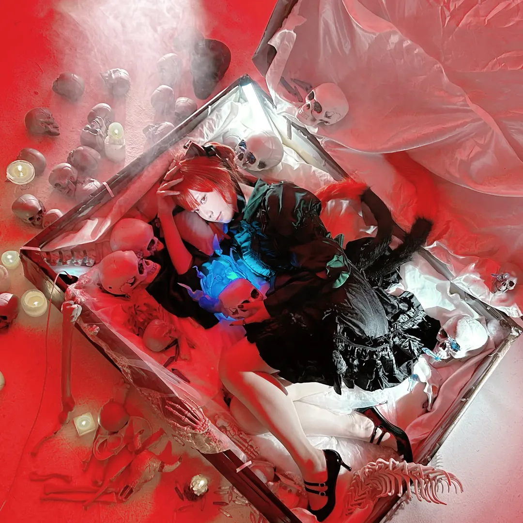 【火焰貓燐cos】東方Project 睡在屍骨箱裡的紅髮貓妖 - 第 2 張