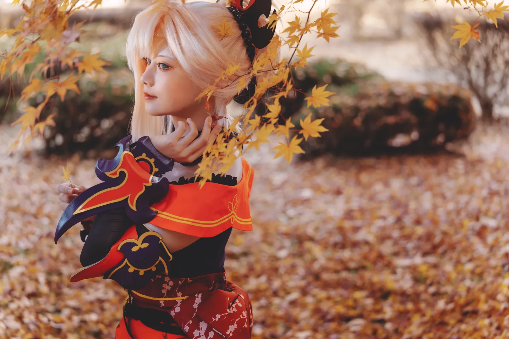 【宫本武藏cos】秋叶里的红影与修不完的头发 - 第 3 张