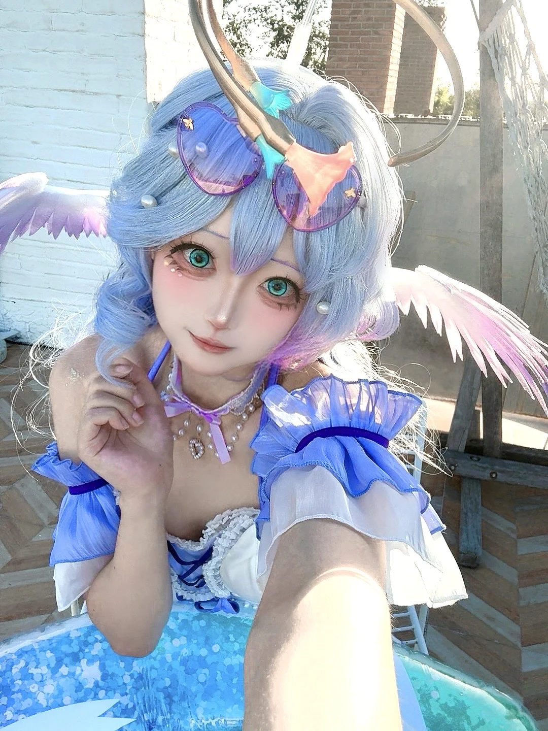 【知更鸟cos】阳光下的淡蓝系小鸟，厚涂后期的尝试