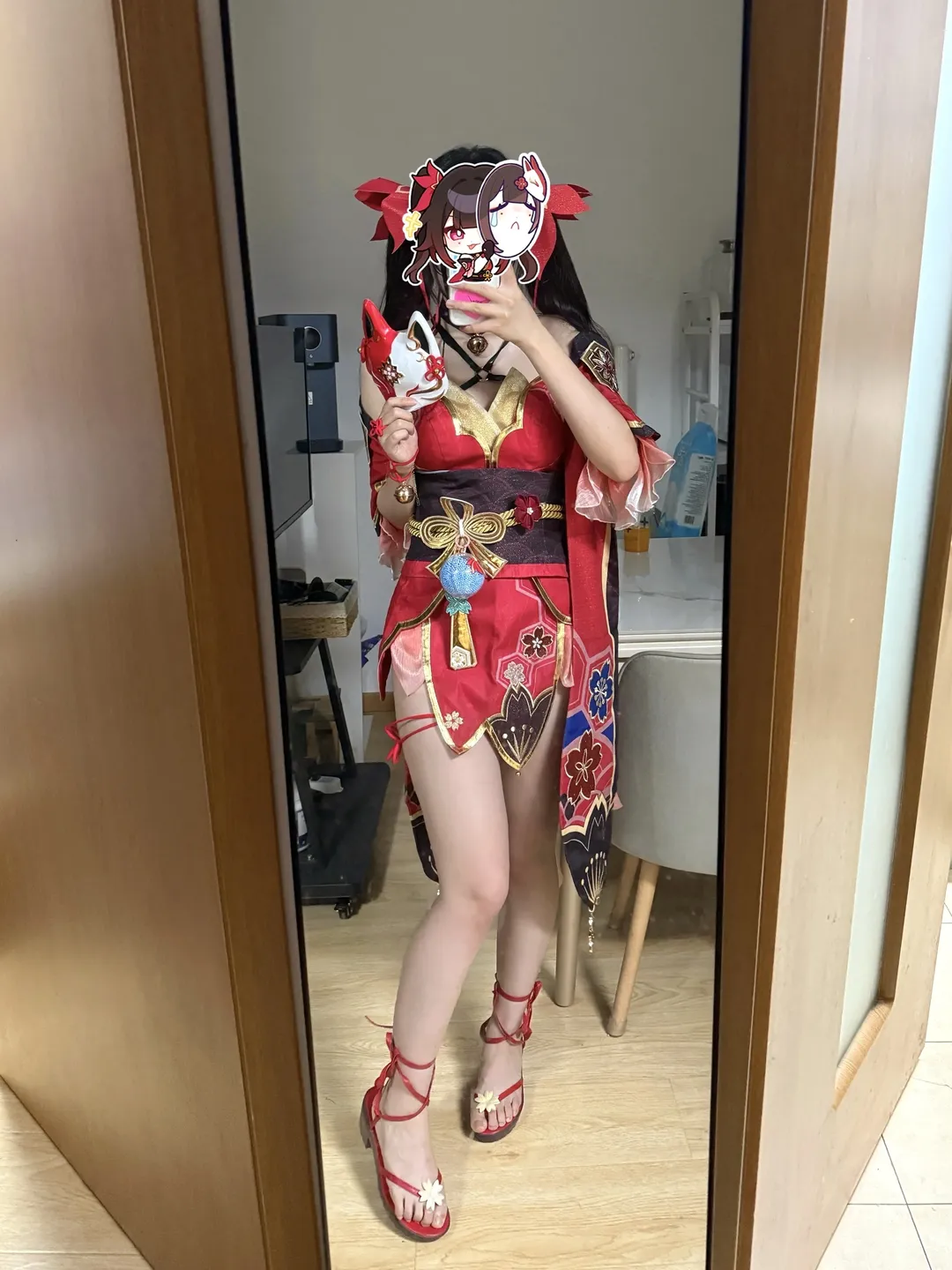 【花火 コスプレ】『崩壊：スターレイル』花火様の新作衣装のコスプレ試着記録 - 3 枚目