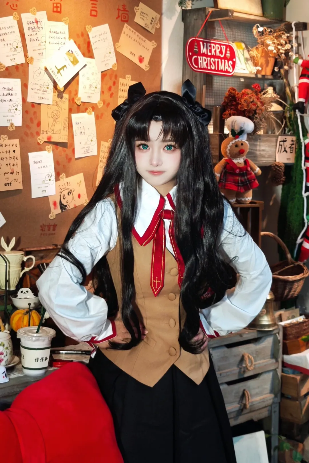 【远坂凛cos】圣诞树下的凛，红领带与卡其马甲更配 - 第 4 张