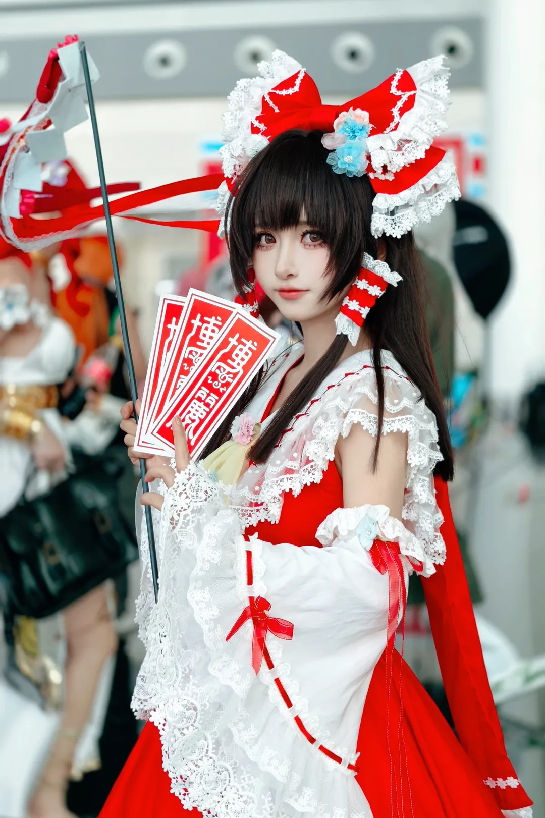 【博丽灵梦cos】散场时手机抓拍的最自然动态 - 第 5 张
