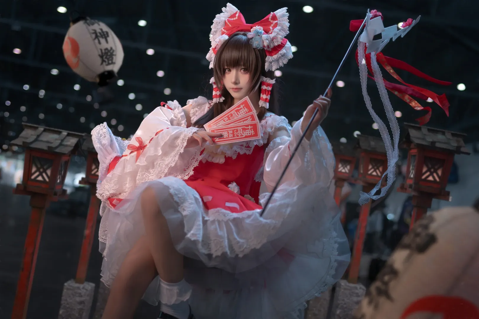 【博丽灵梦cos】东方project红白巫女，在老家搞二次元