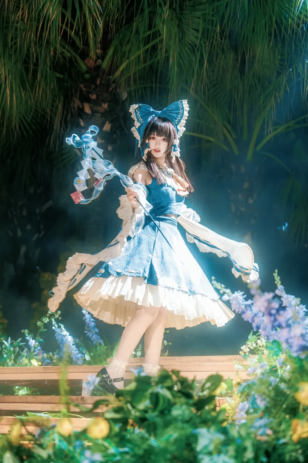 【博丽灵梦cos】东方project的青风与阳光定格在这片森林