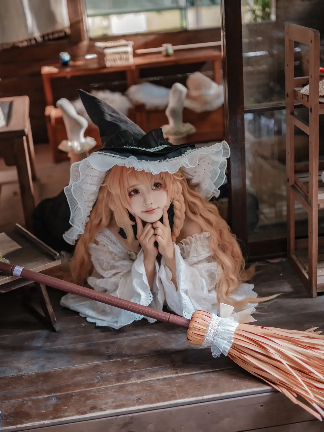 [Marisa Kirisame cosplay] Today's Borrowing Plan, Hidden in This Retro Wooden Cabin - Image 2