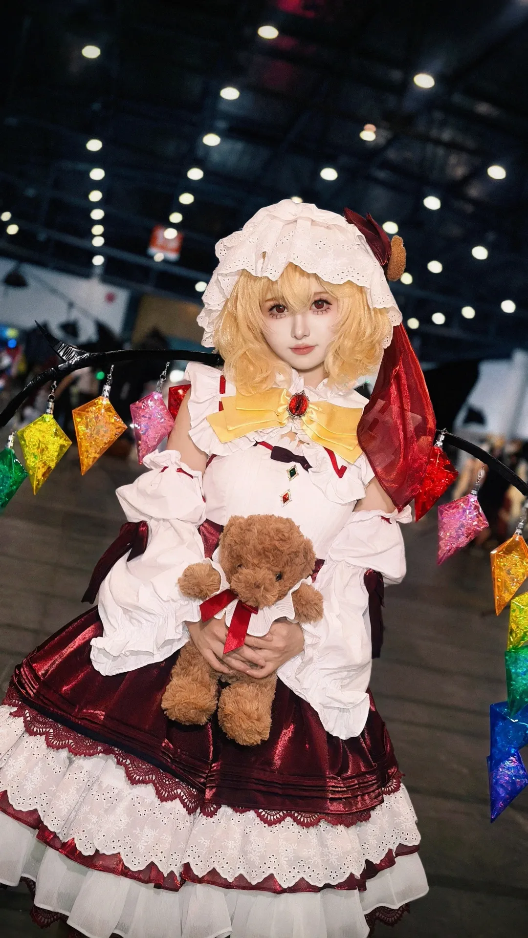 【芙兰朵露cos】东方project马尾被姐姐啃掉后的漫展场照 - 第 3 张